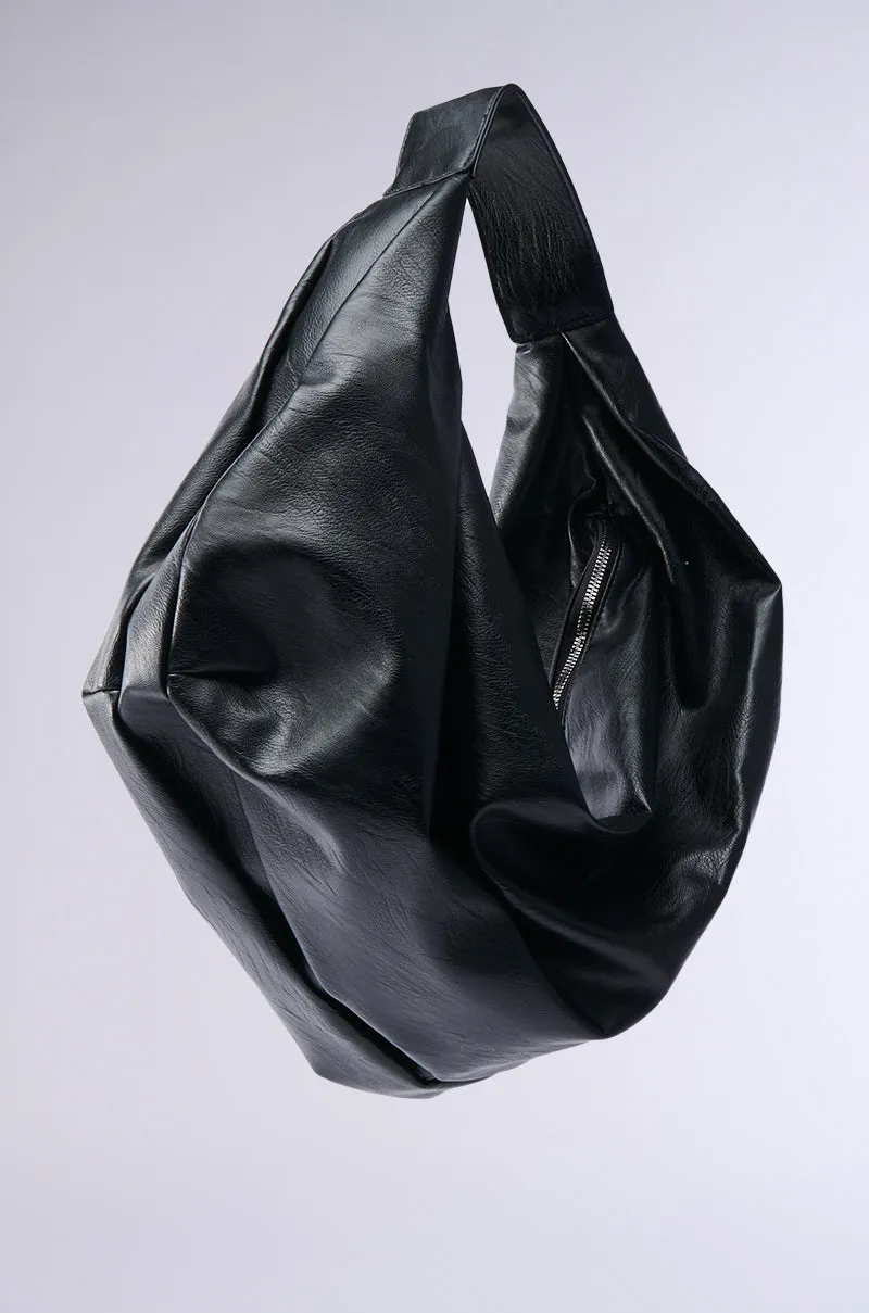 EDITORIAL ONLY TOTE sold by AKIRA product image thumbnail 3