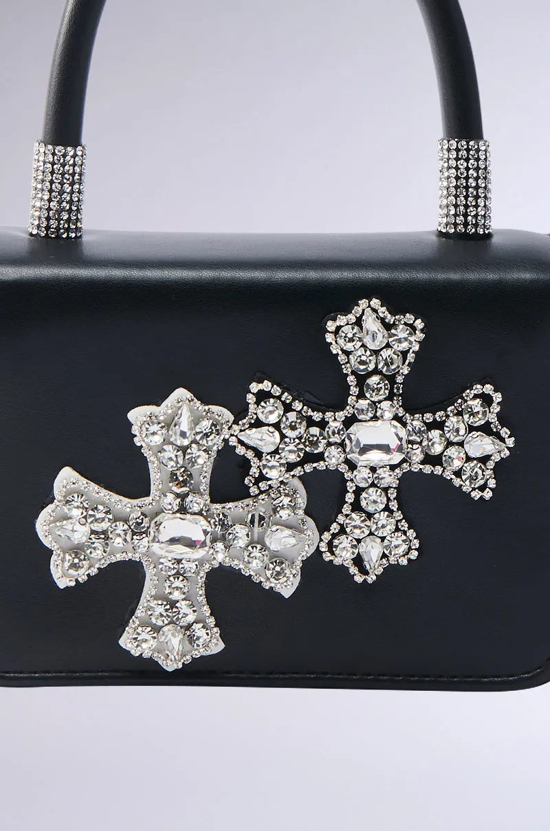 EVERYTHING CHROME PATCH PURSE sold by AKIRA product image thumbnail 4