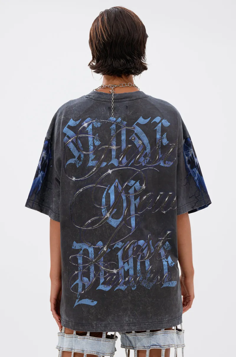 INSANE OVERSIZED TEE sold by AKIRA product image thumbnail 5