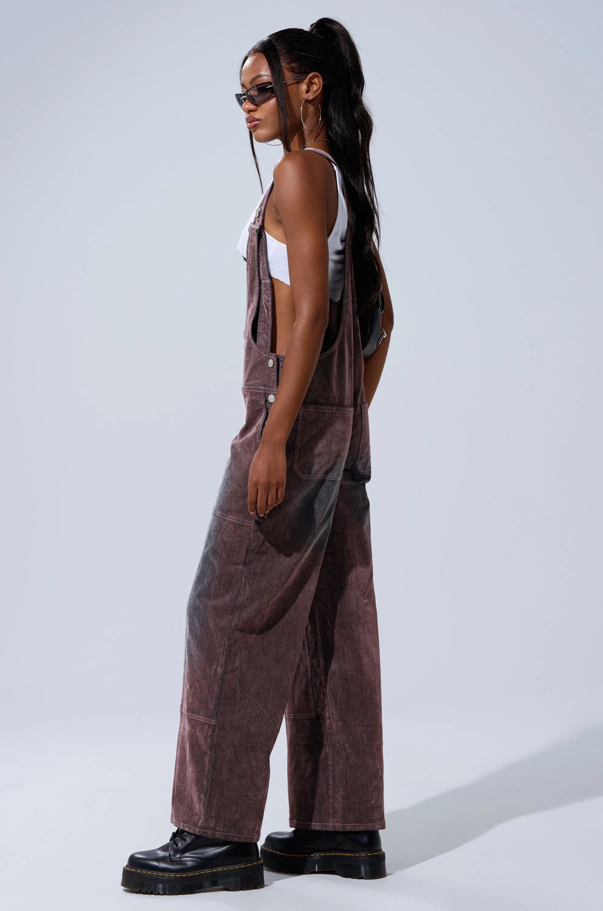 DOUBLE KNEE TEXTURED DENIM OVERALLS sold by AKIRA product image thumbnail 5