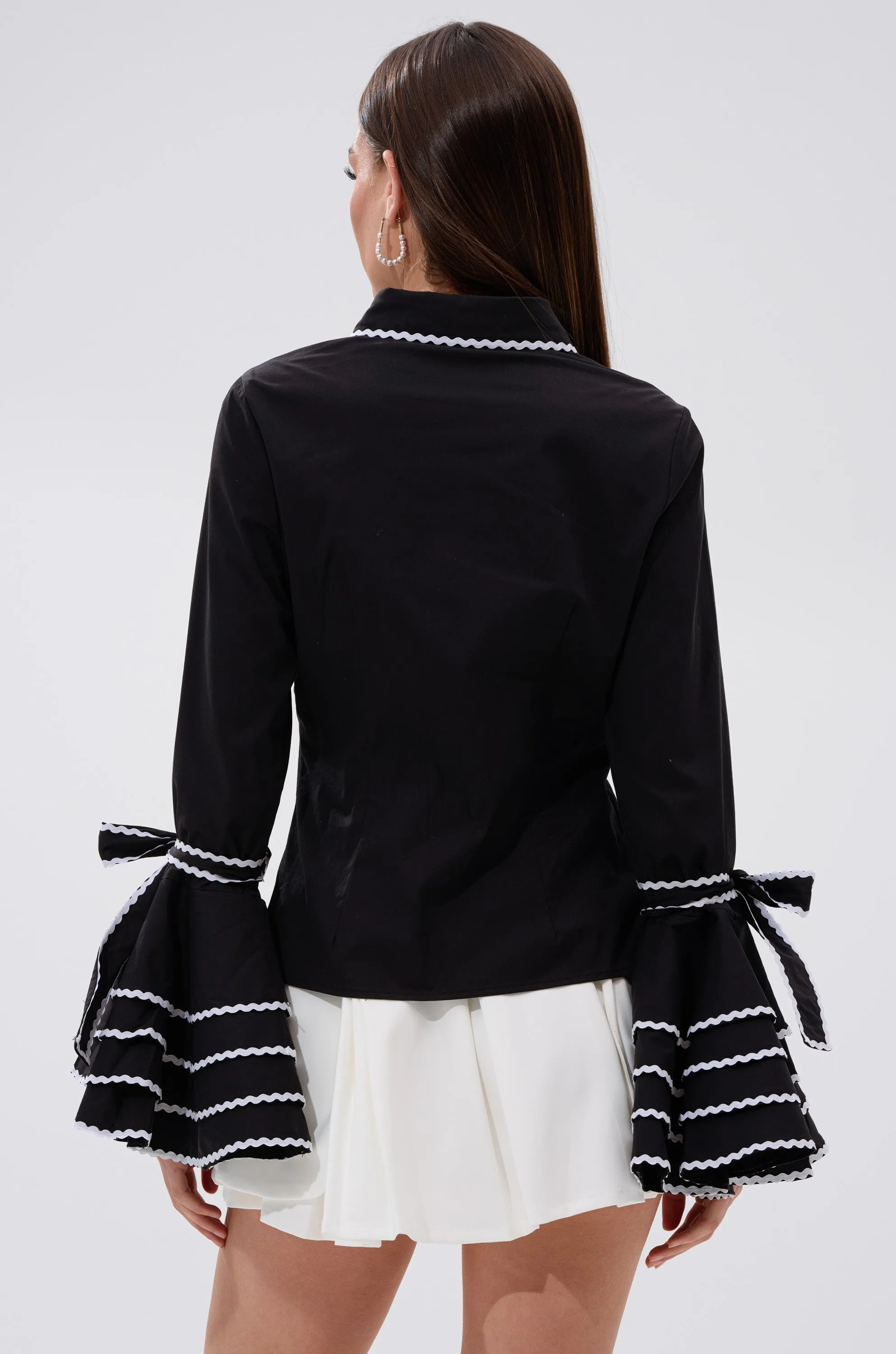 BUSINESS ONLY BUTTON DOWN sold by AKIRA product image thumbnail 4