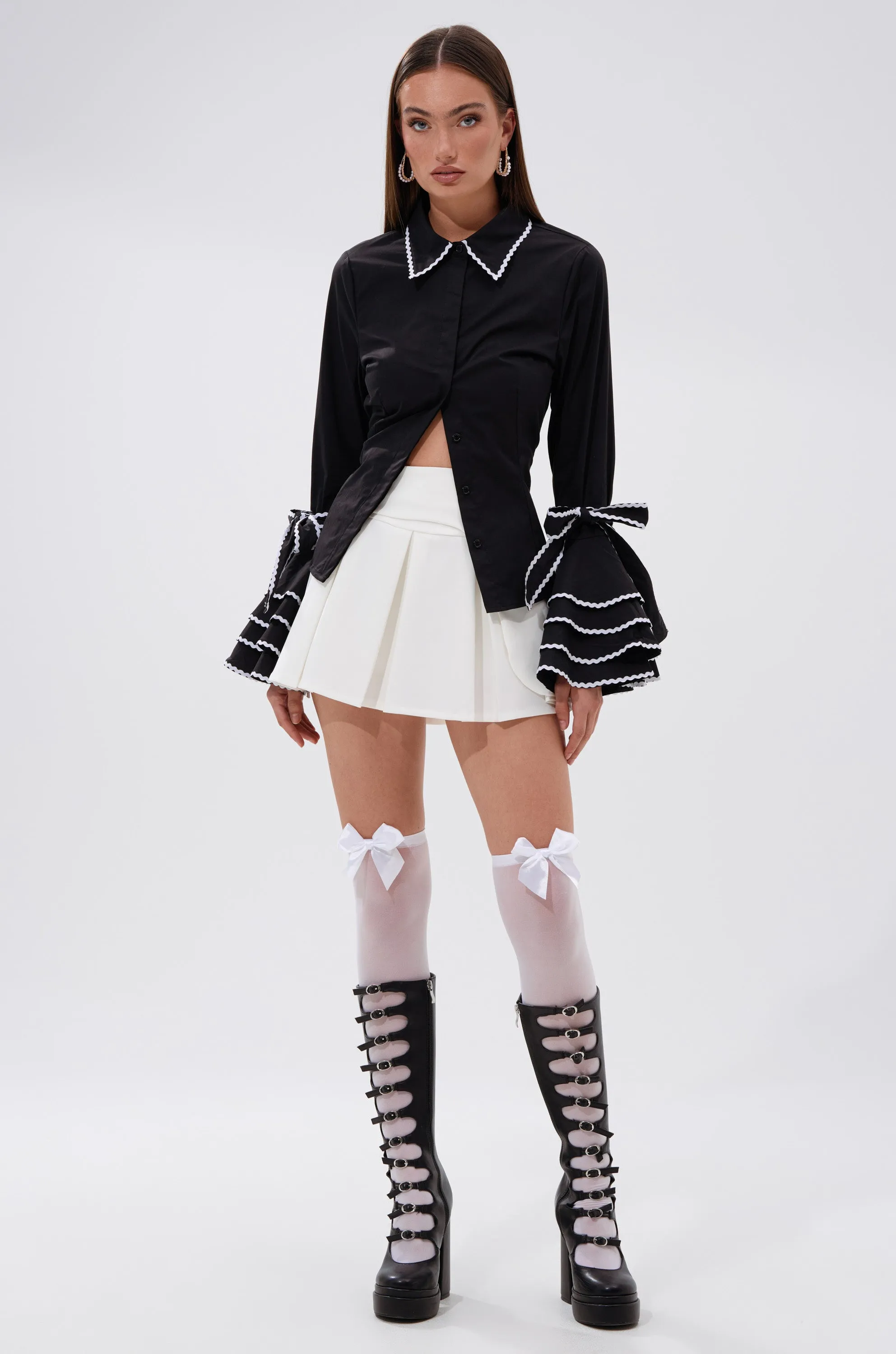 BUSINESS ONLY BUTTON DOWN sold by AKIRA product image thumbnail 5