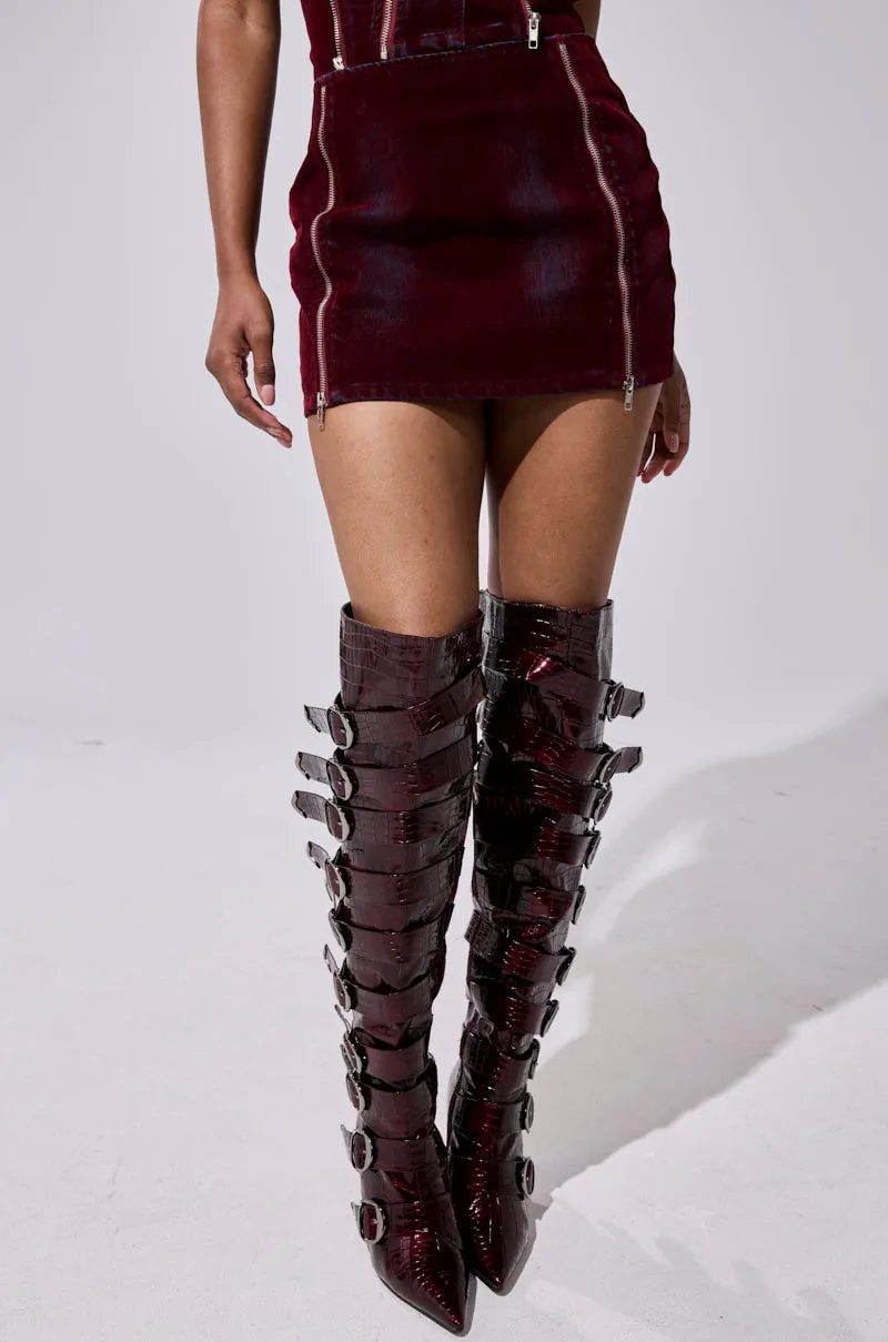 FOLD OVER ZIP MINI SKIRT sold by AKIRA product image thumbnail 5