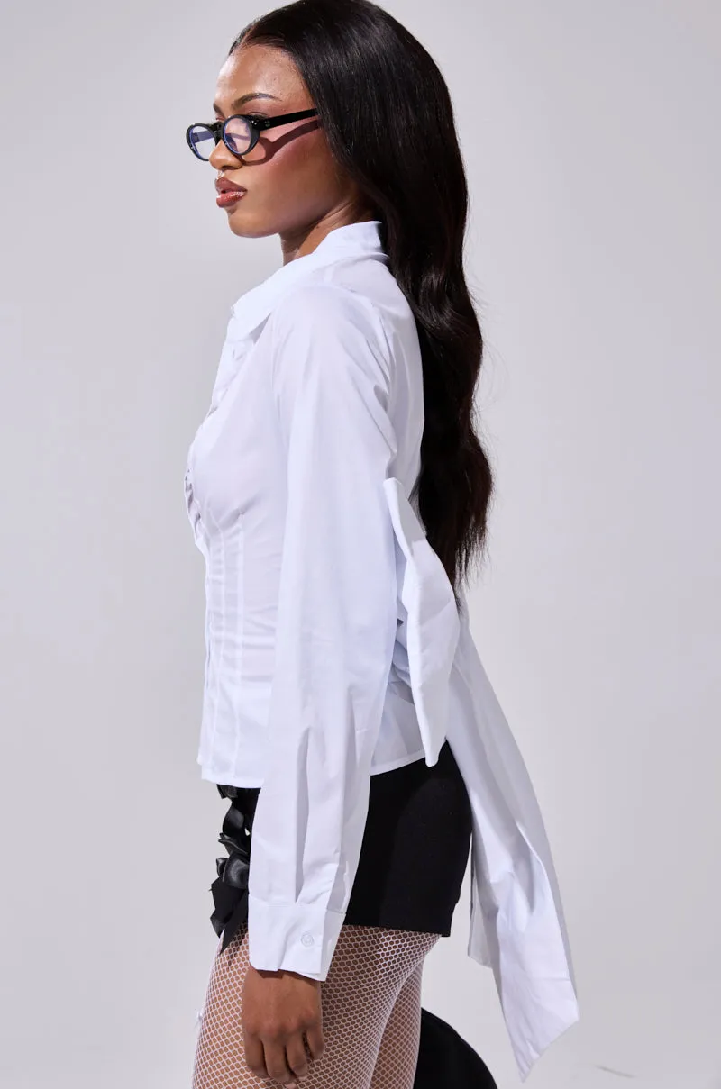 STRAIGHT TO THE POINT BUTTON DOWN sold by AKIRA product image thumbnail 4