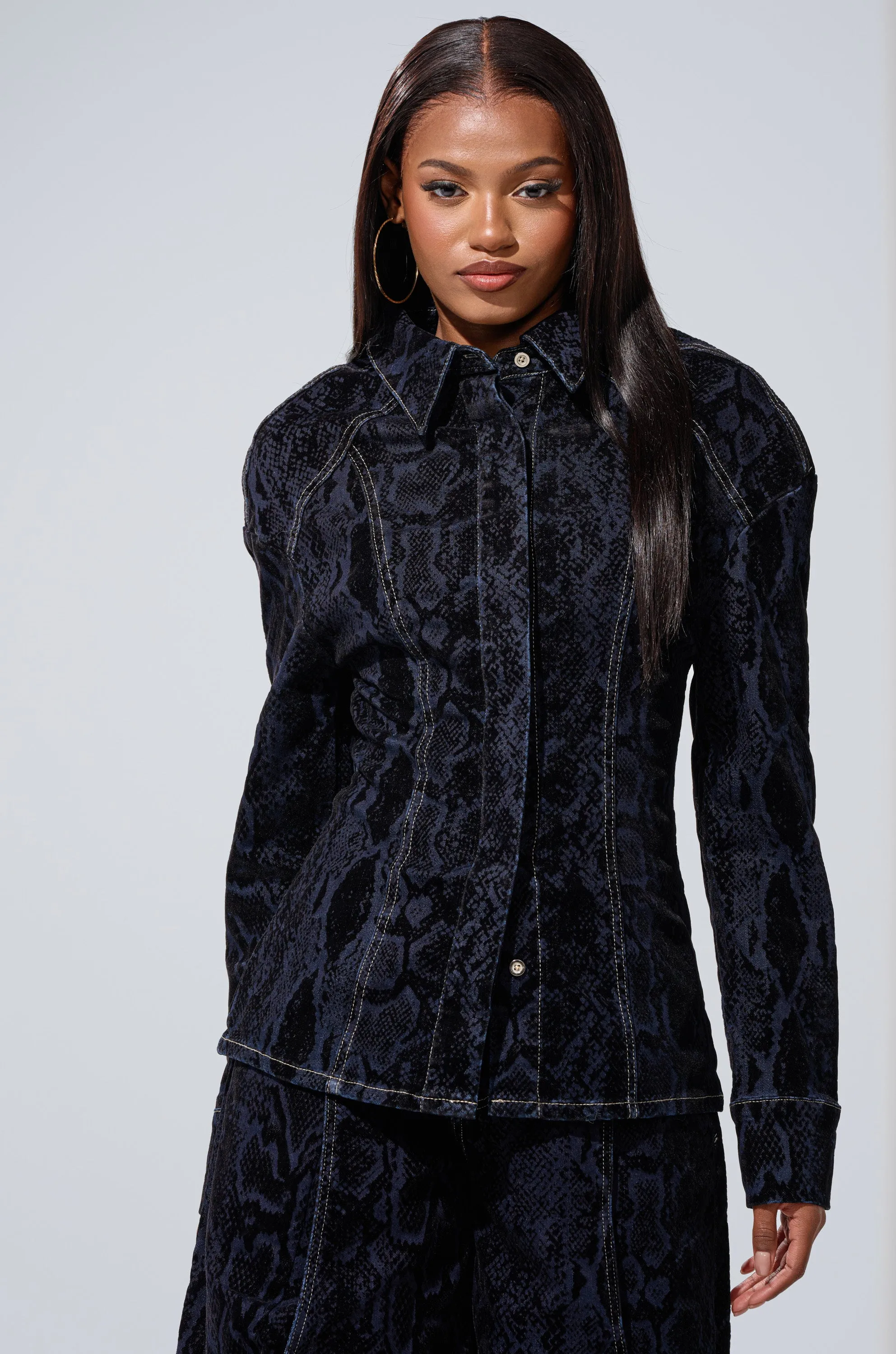 FEELS LIKE MONEY DENIM BUTTON DOWN sold by AKIRA product image thumbnail 2