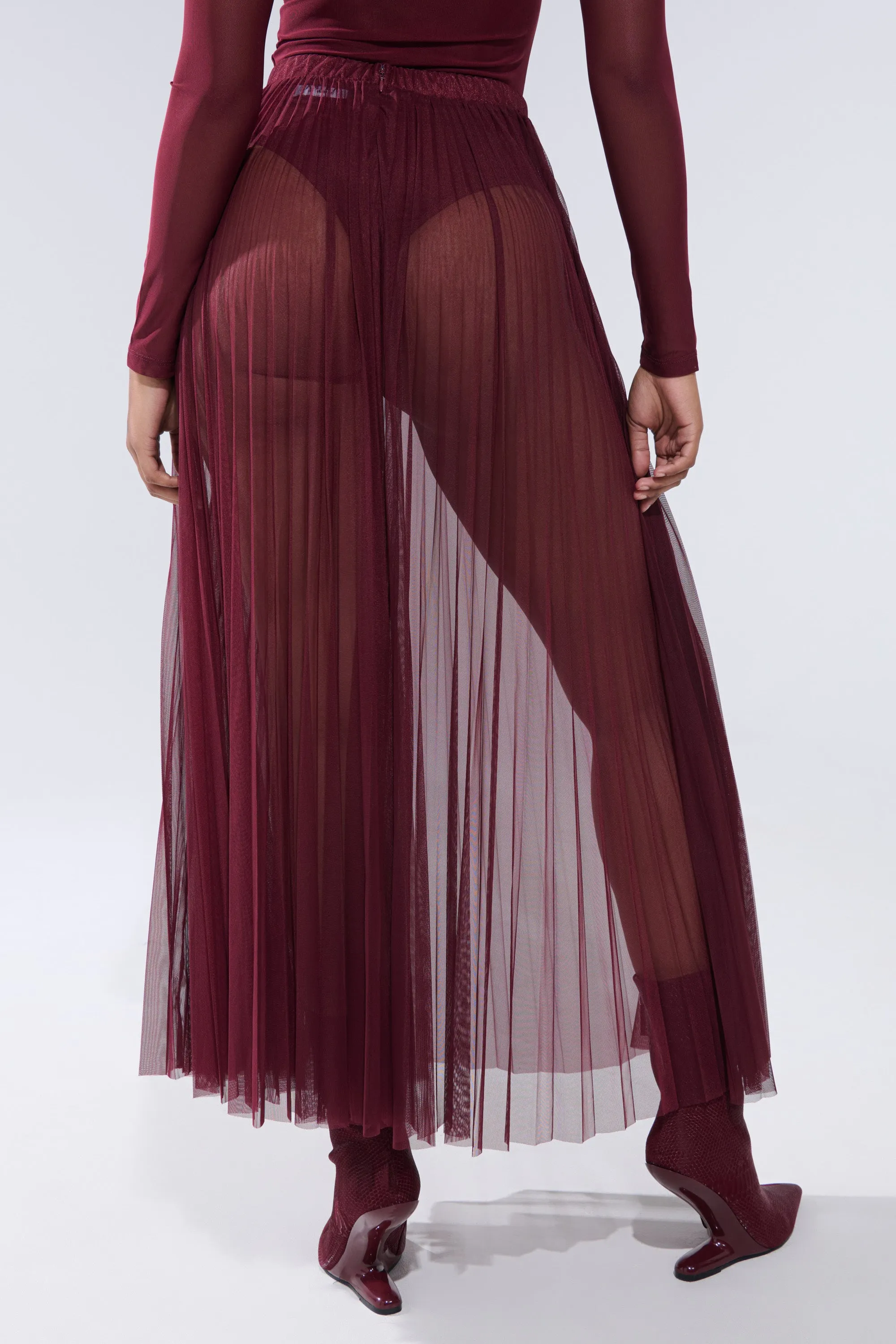 ON FIRE MESH MAXI SKIRT sold by AKIRA product image thumbnail 5
