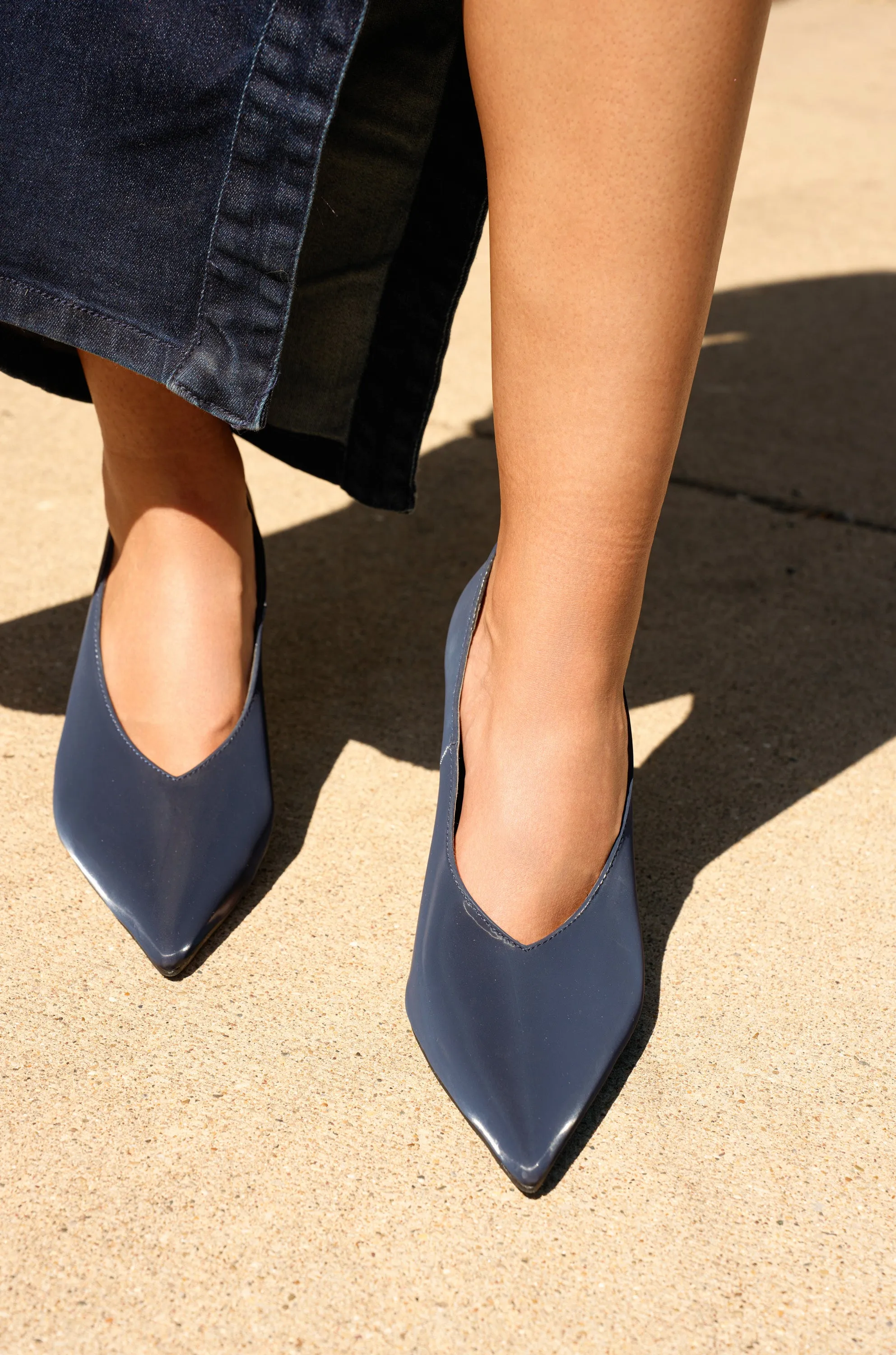 AZALEA WANG PATRICC NAVY LUXE MATERIALS PUMP sold by AKIRA product image thumbnail 3