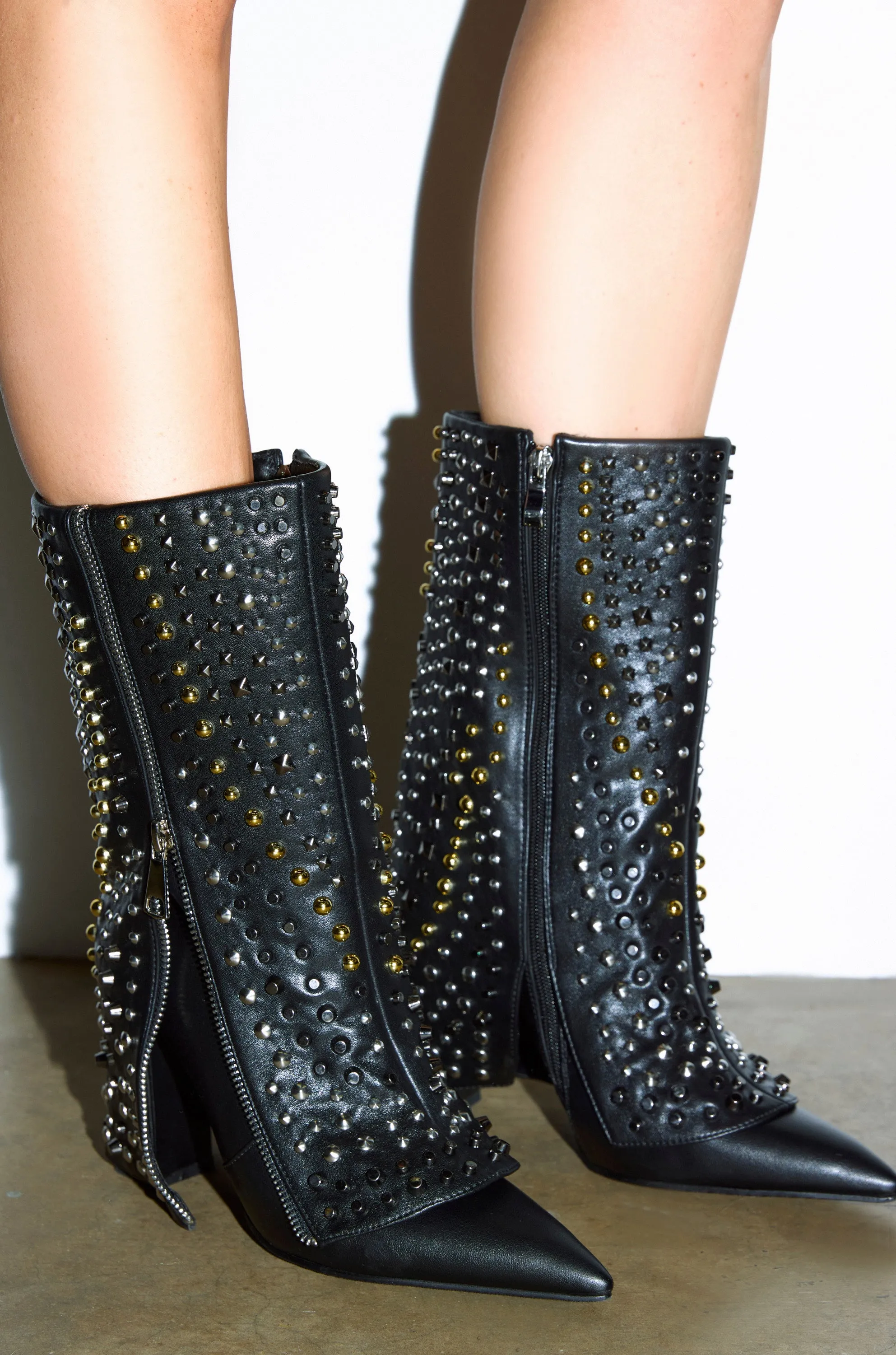AZALEA WANG HENZI BLACK HARDWARE EMBELLISHED CHUNKY FOLD OVER BOOTIE sold by AKIRA product image thumbnail 3