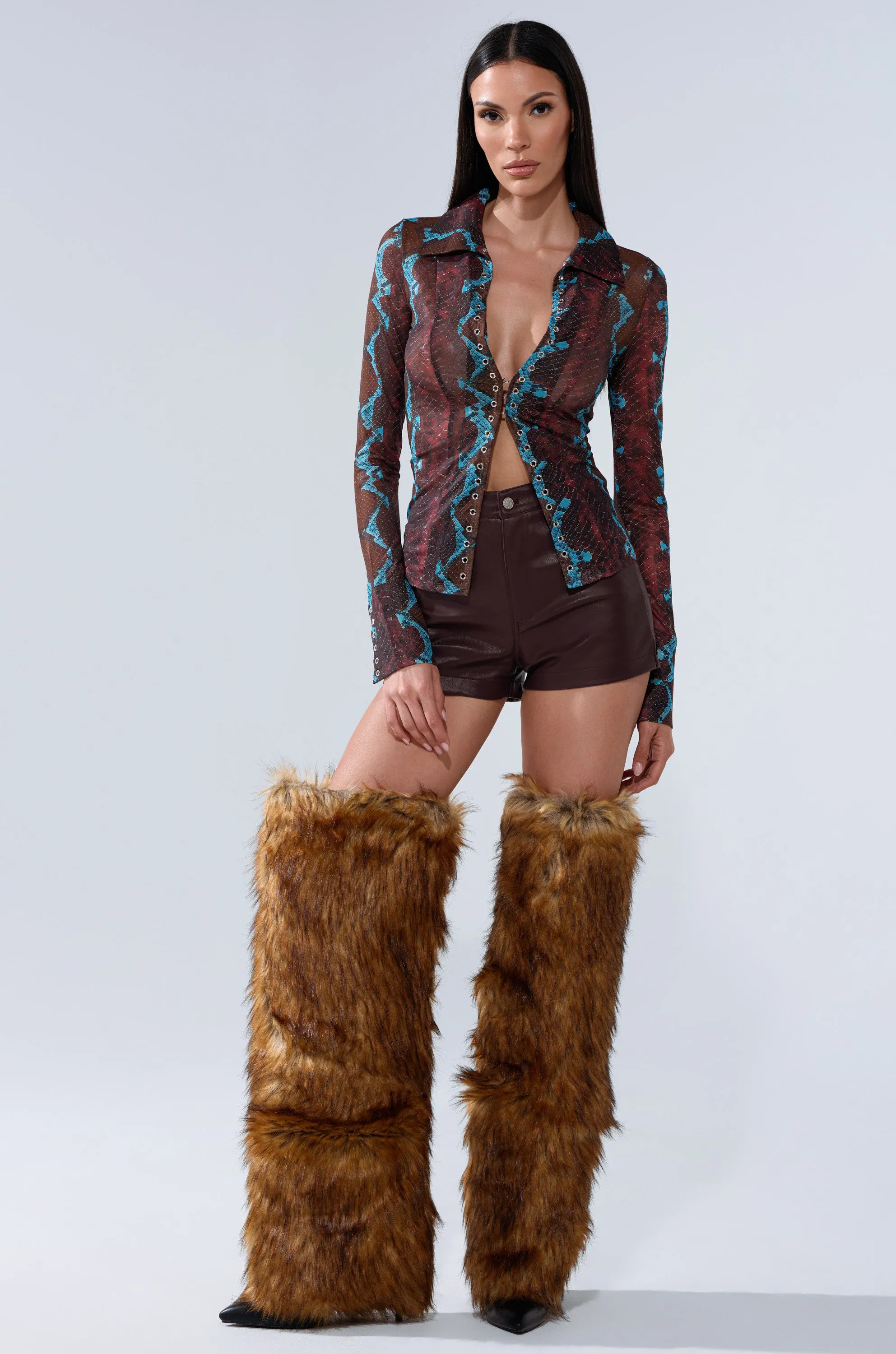 DONT BE A SNAKE BUTTON DOWN sold by AKIRA product image thumbnail 5