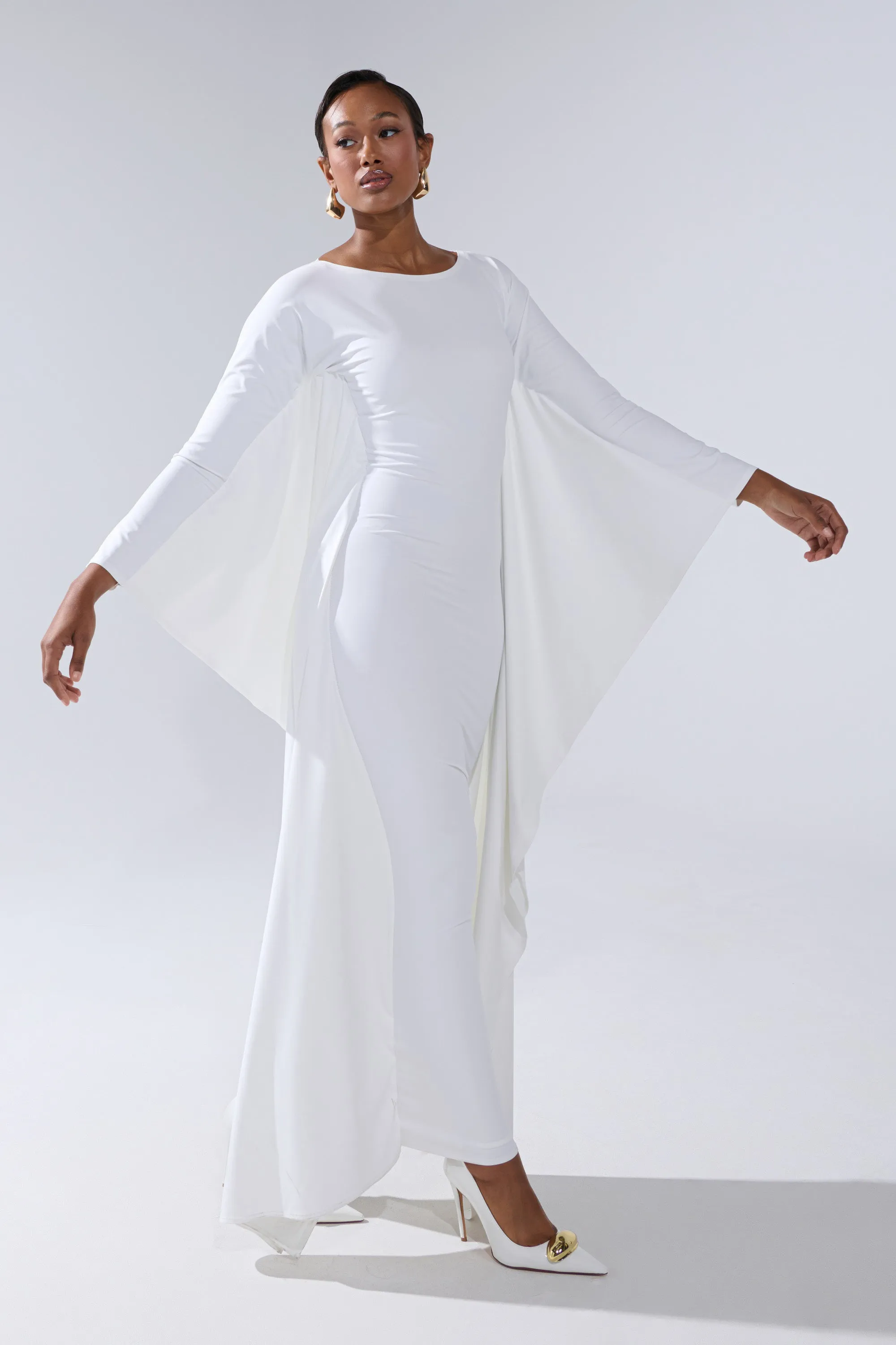 KYLIE MAXI DRESS WITH RUFFLE SLEEVES IN WHITE sold by AKIRA product image thumbnail 3
