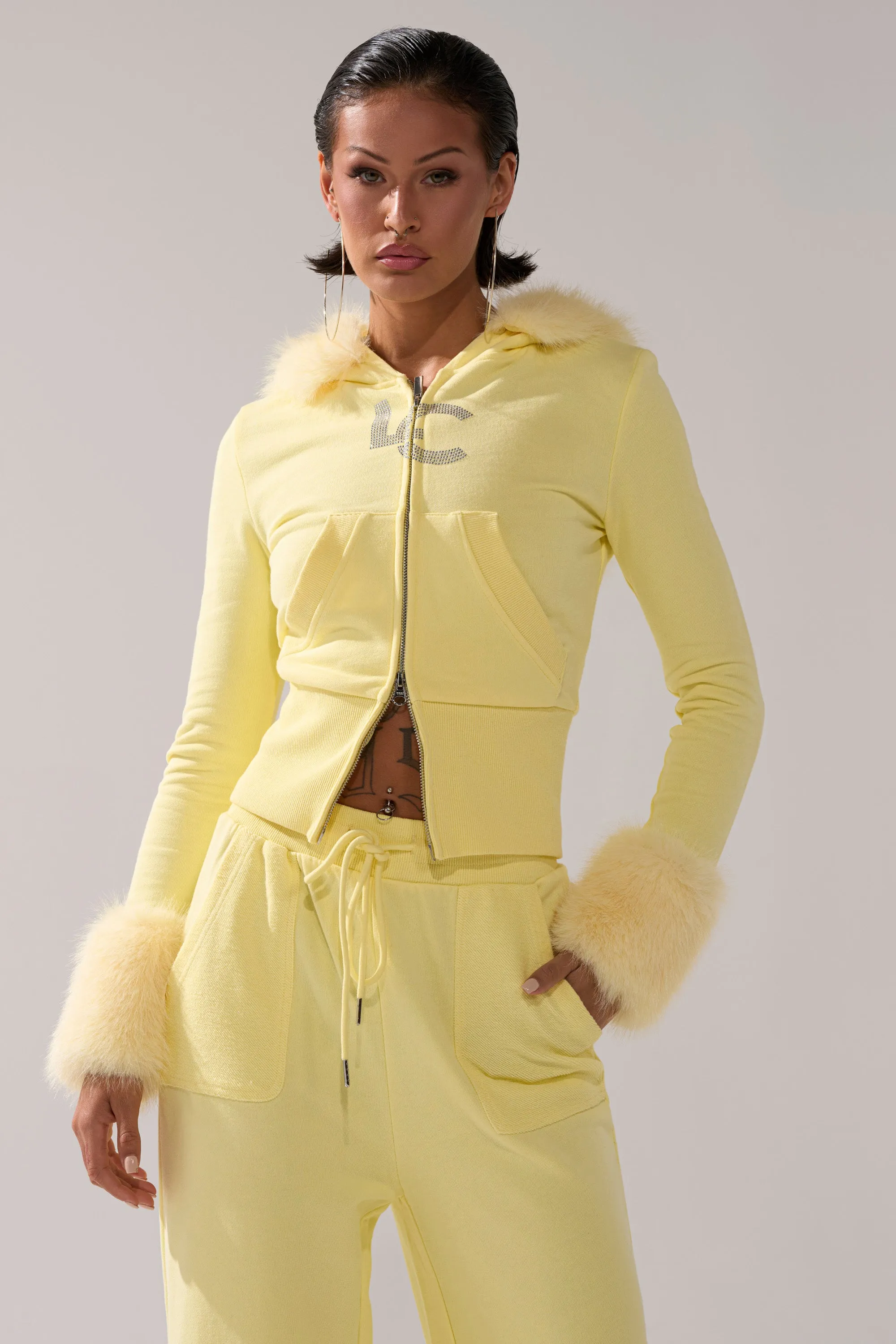 BUTTERFINGER ZIP UP SWEATSHIRT sold by AKIRA product image thumbnail 3