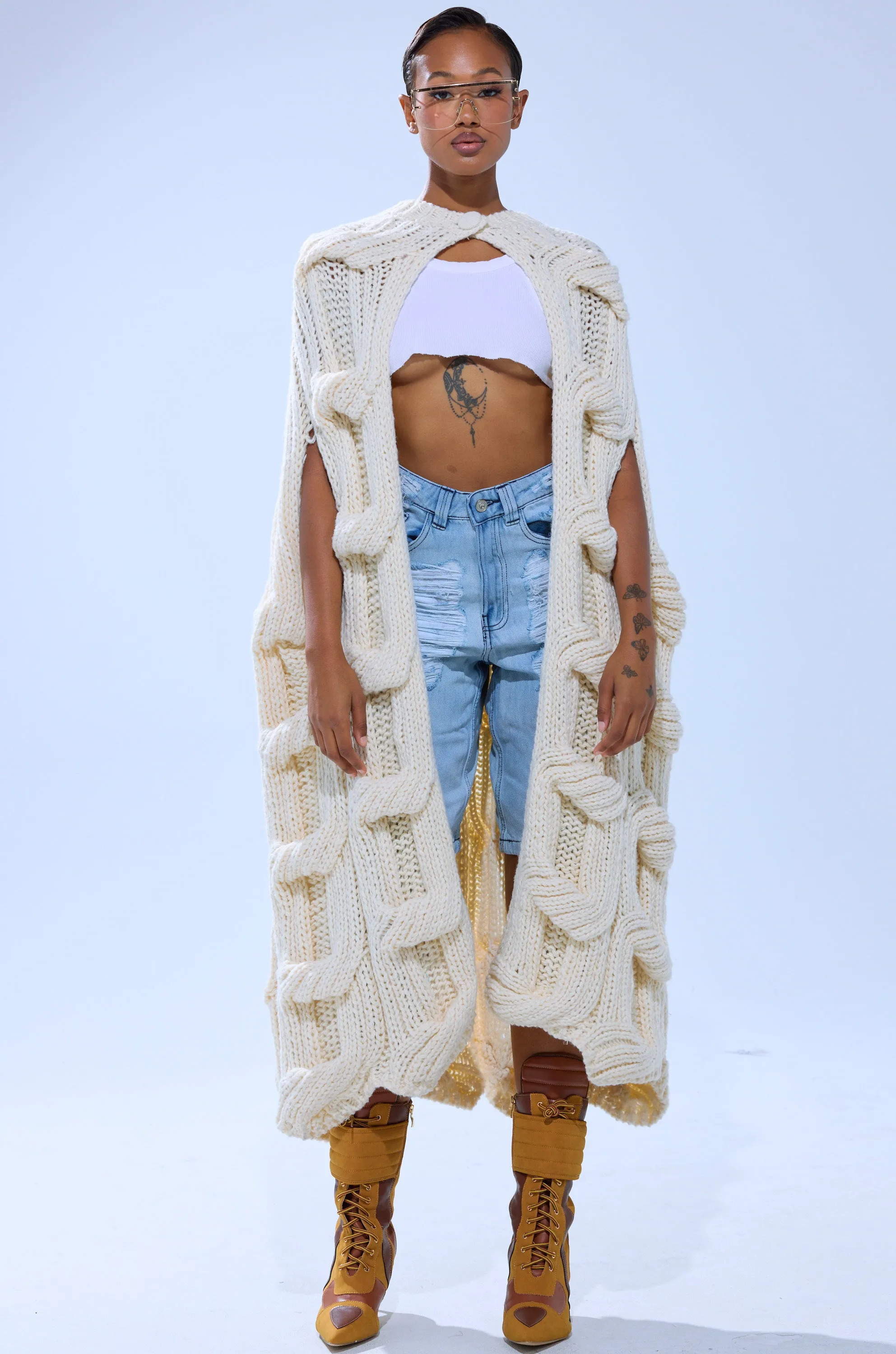 KIMMY DISTRESSED BERMUDA SHORT sold by AKIRA product image thumbnail 5