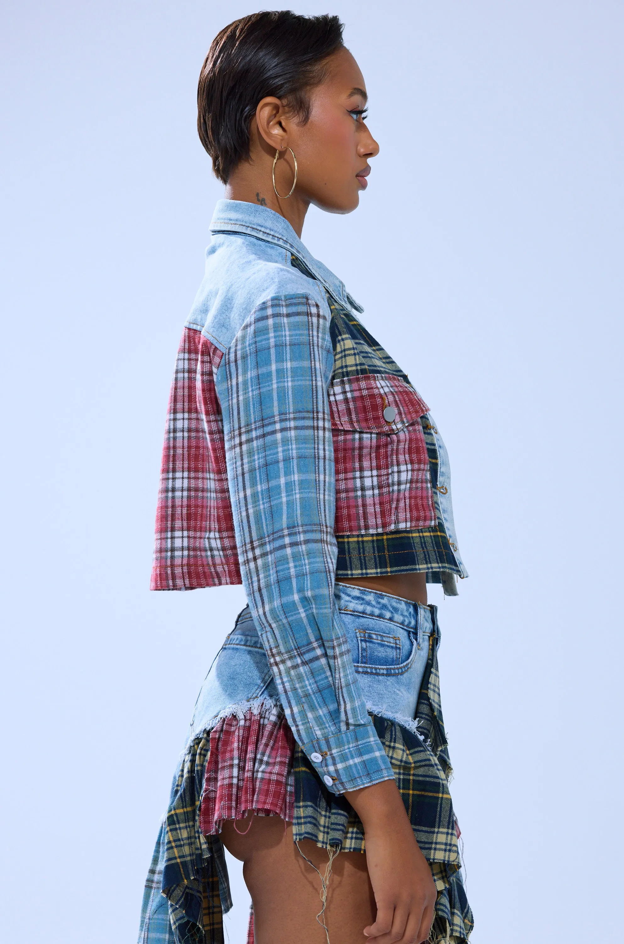 AUTUMN VIBES PLAID BUTTON DOWN sold by AKIRA product image thumbnail 4