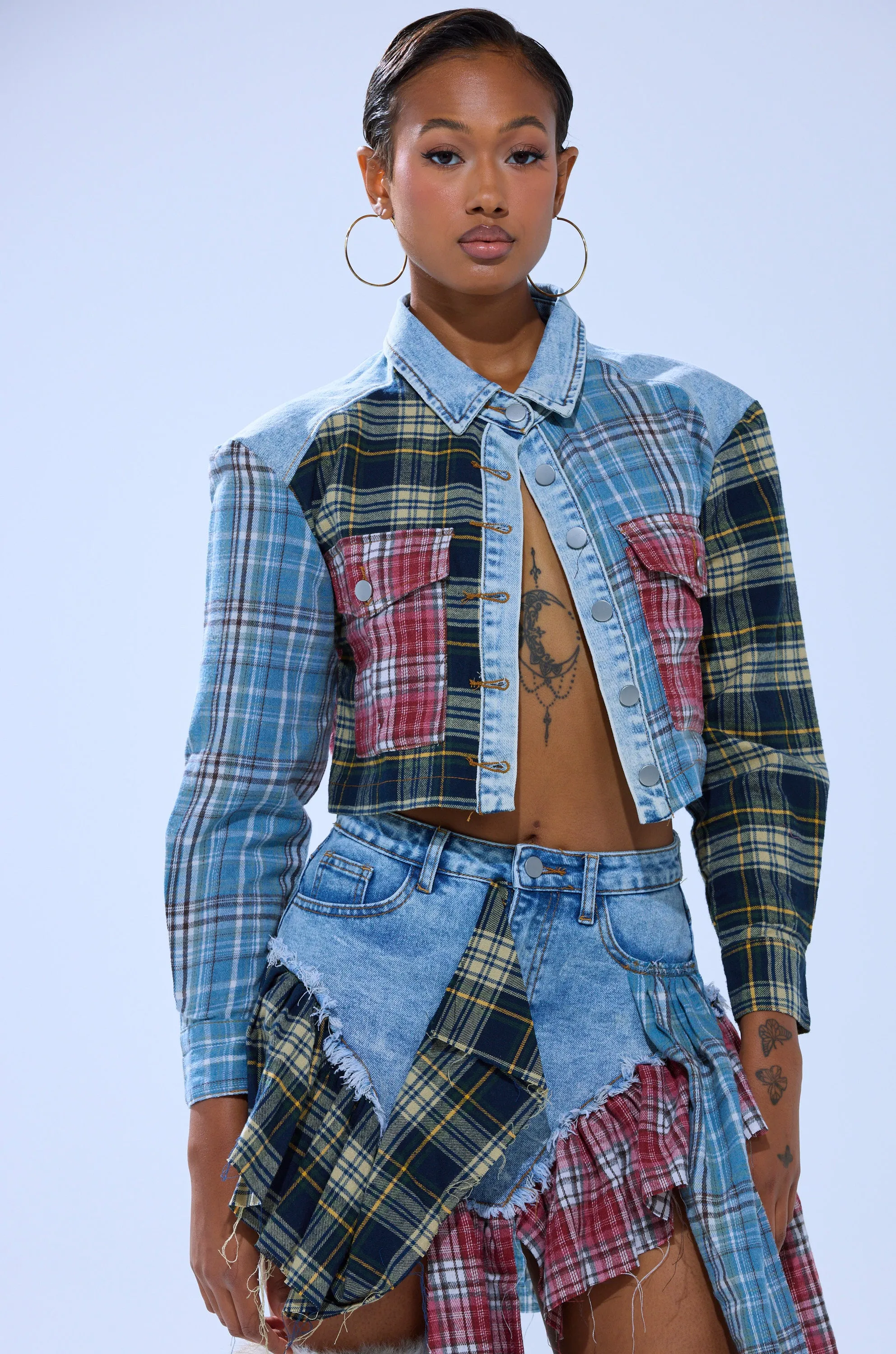 AUTUMN VIBES PLAID BUTTON DOWN sold by AKIRA product image thumbnail 3