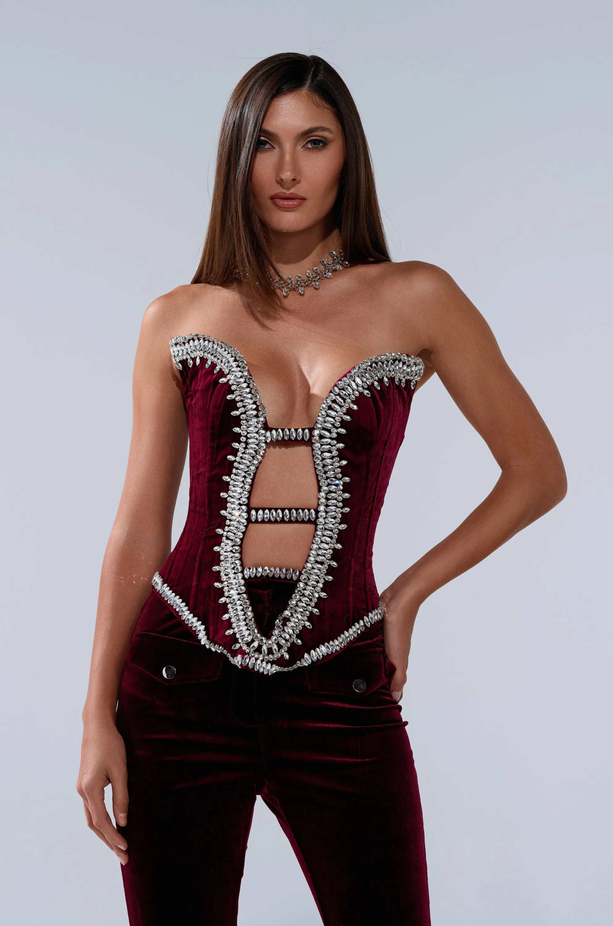 LUXE LIFE CORSET IN BURGUNDY sold by AKIRA product image thumbnail 3