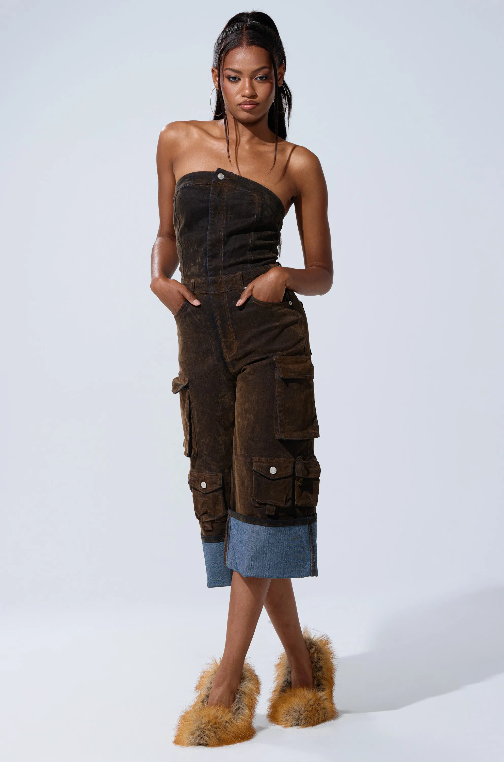 ALICIA CROPPED CARGO JUMPSUIT sold by AKIRA product image thumbnail 3