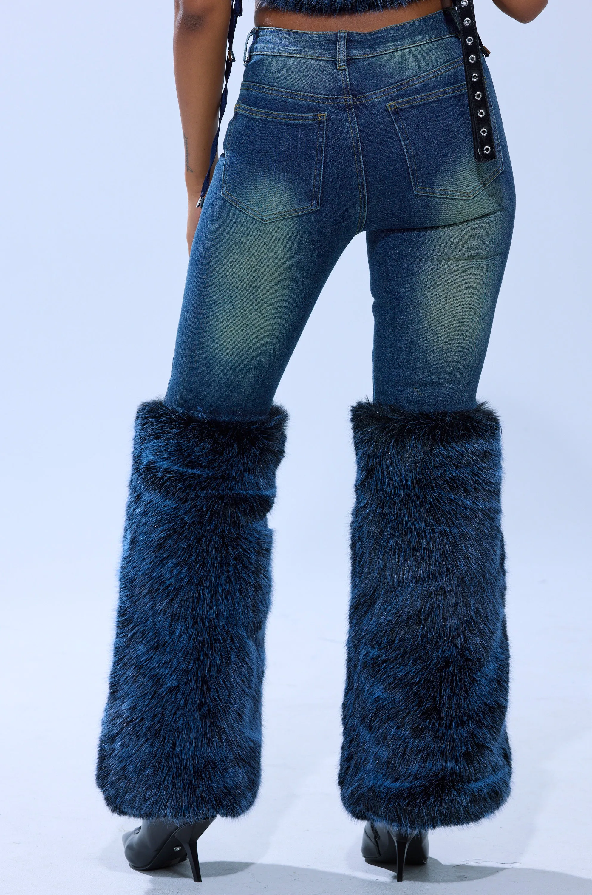 ALL A DREAM DENIM PANT WITH FUR CUFFS sold by AKIRA product image thumbnail 5
