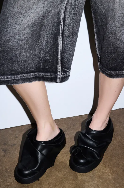 AZALEA WANG MAITYE BLACK RUCHED FLAT sold by AKIRA