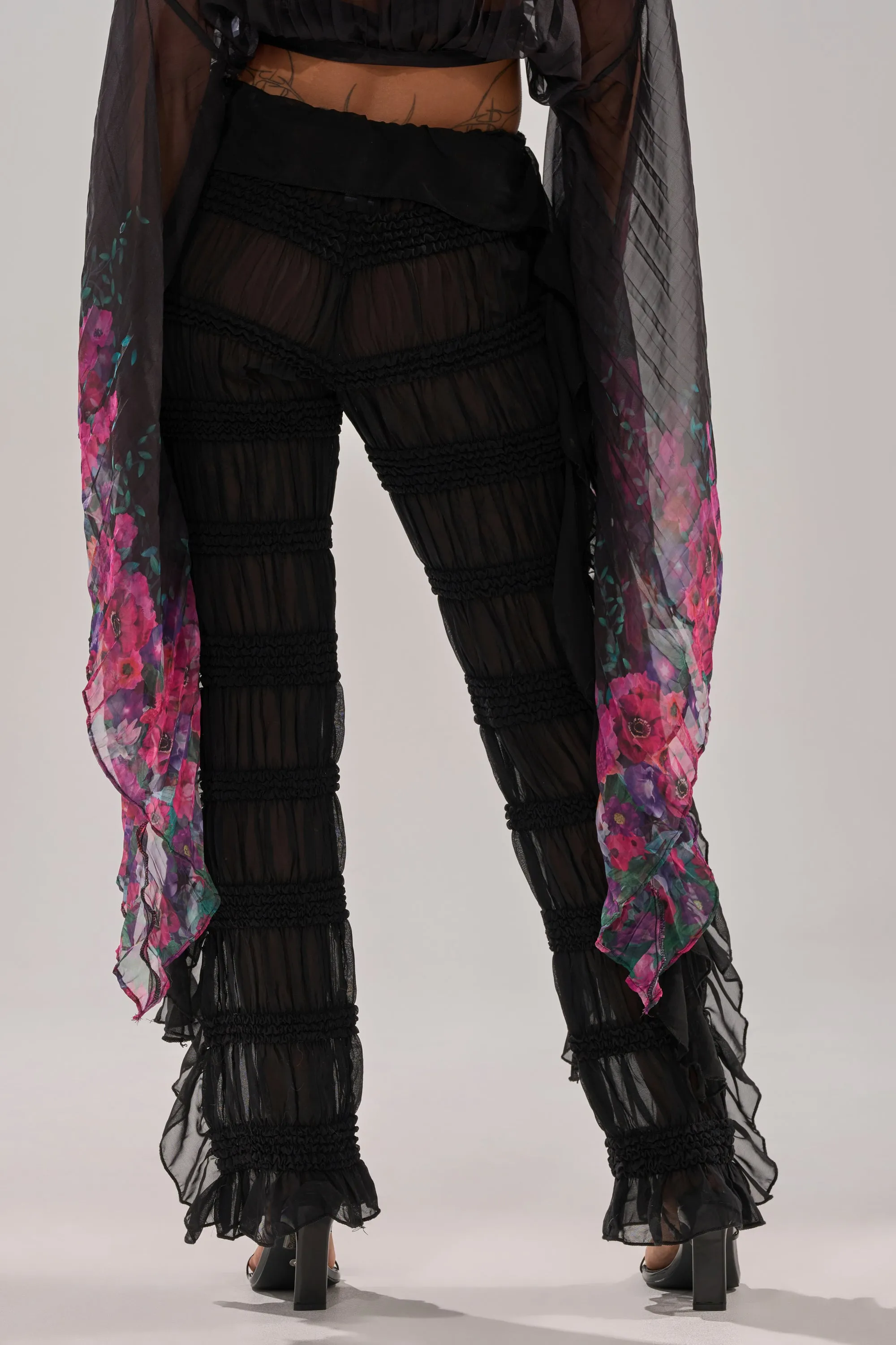 DANCING QUEEN RUFFLE PANT sold by AKIRA product image thumbnail 4