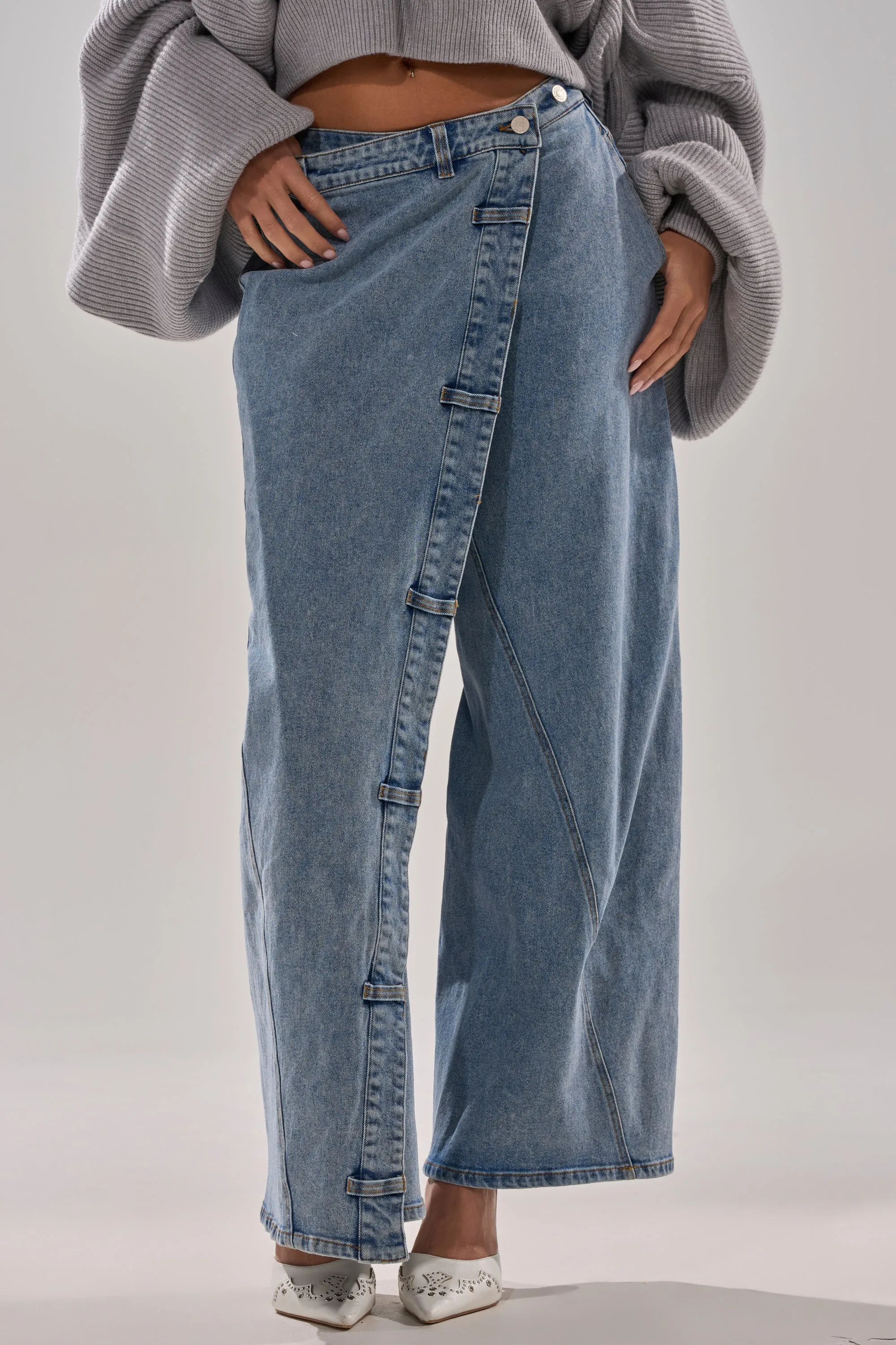 COVERED UP RELAXED DENIM PANT sold by AKIRA product image thumbnail 3