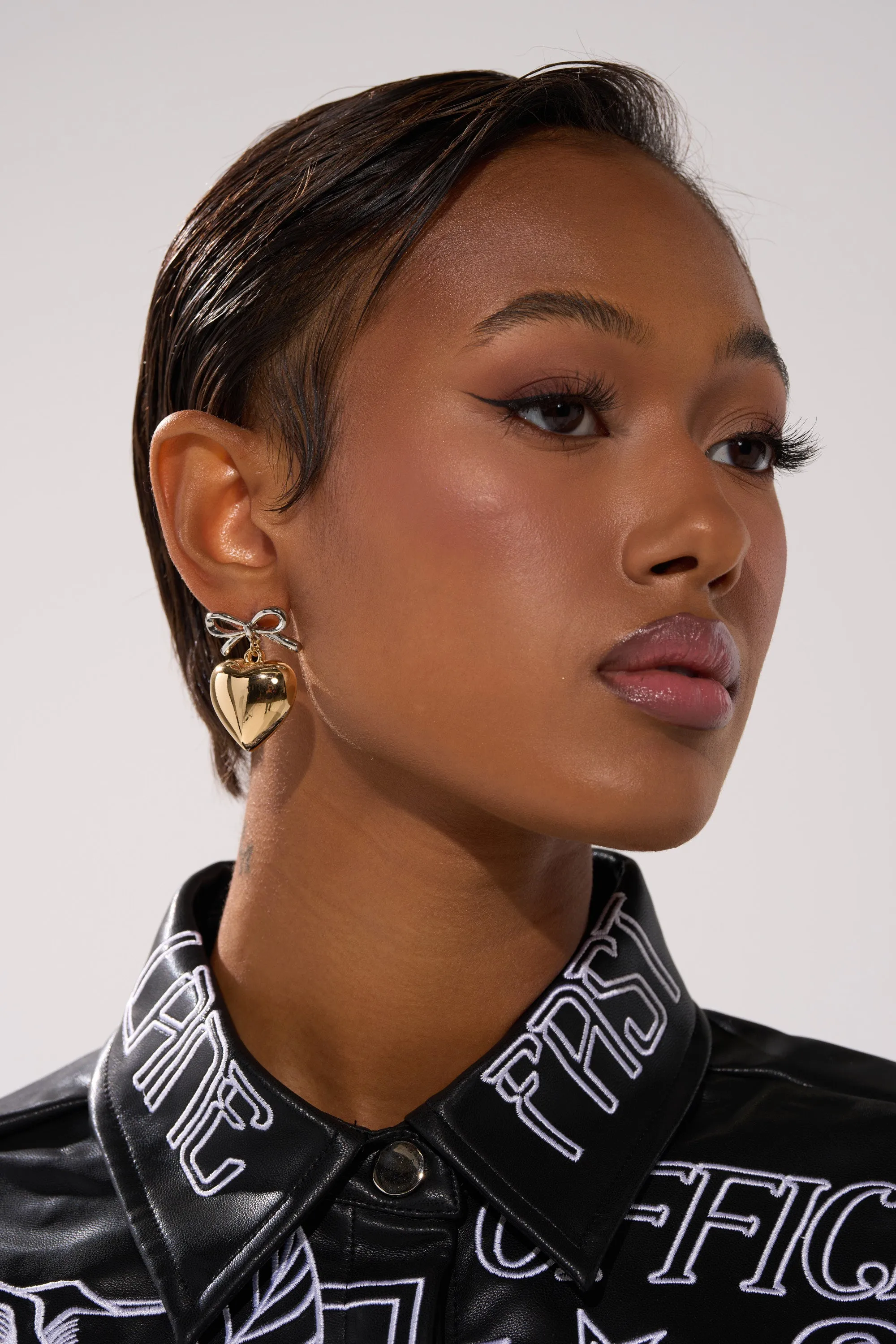 BIG HEART EARRING sold by AKIRA product image thumbnail 2