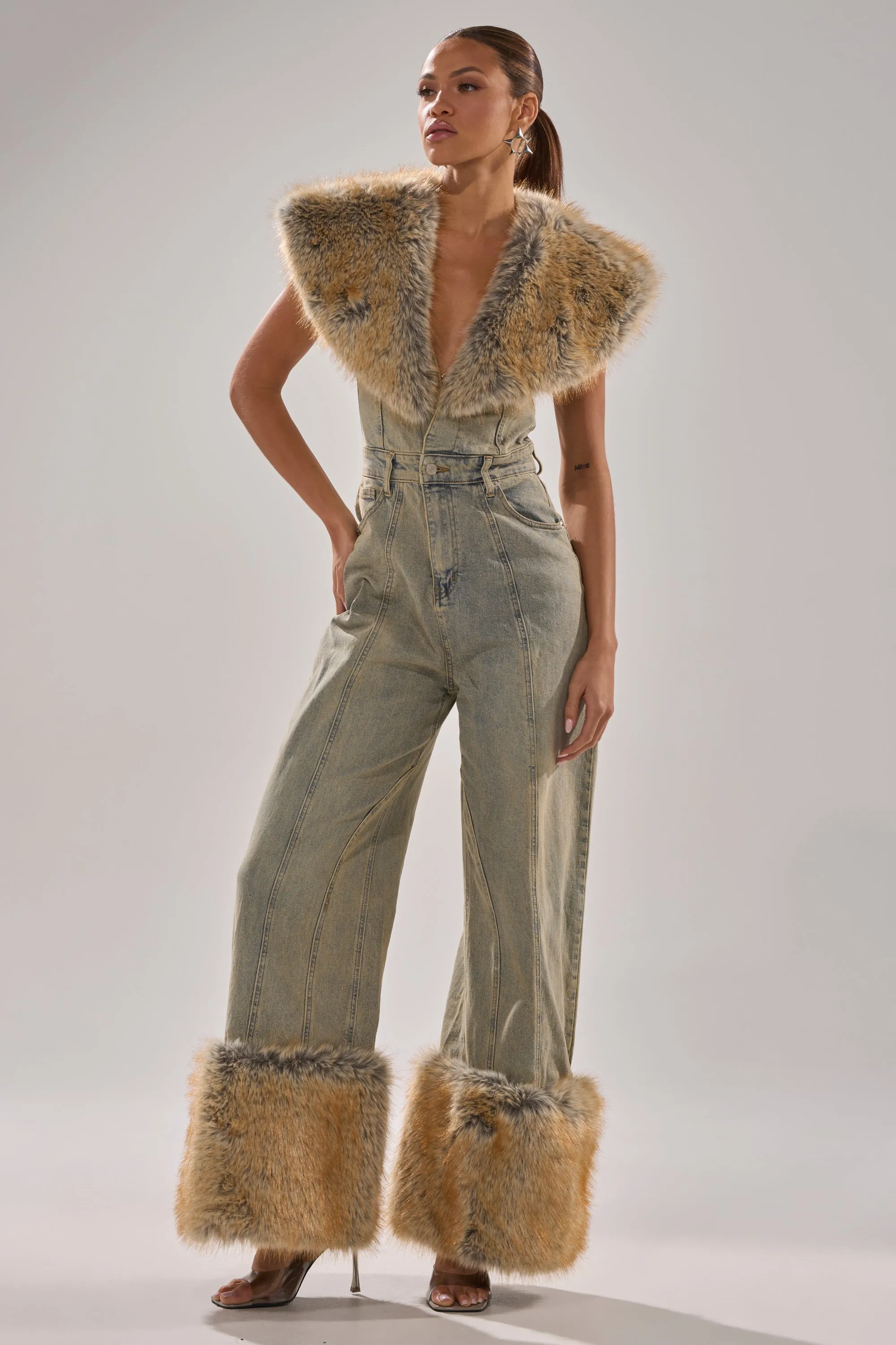 TALK THAT TALK DENIM FUR JUMPSUIT IN VINTAGE BLUE sold by AKIRA product image thumbnail 4