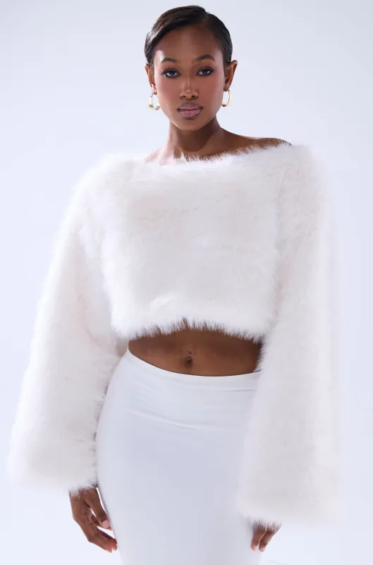 COMFY COZY CROPPED SWEATER sold by AKIRA