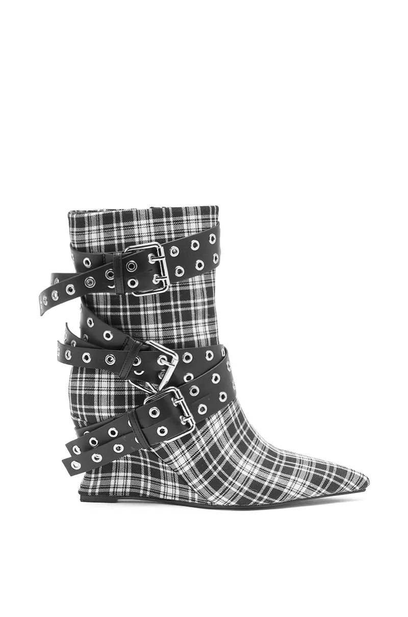 AZALEA WANG CHALKIS BLACK WHITE PLAID BUCKLE WEDGE BOOTIE sold by AKIRA product image thumbnail 4