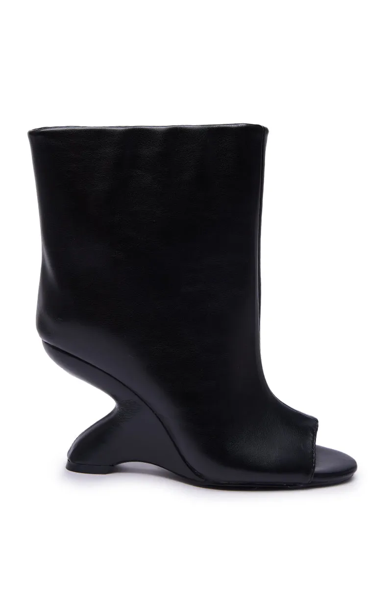 AZALEA WANG FAOI BLACK INVERTED WEDGE OPEN-TOE BOOTIE sold by AKIRA product image thumbnail 4