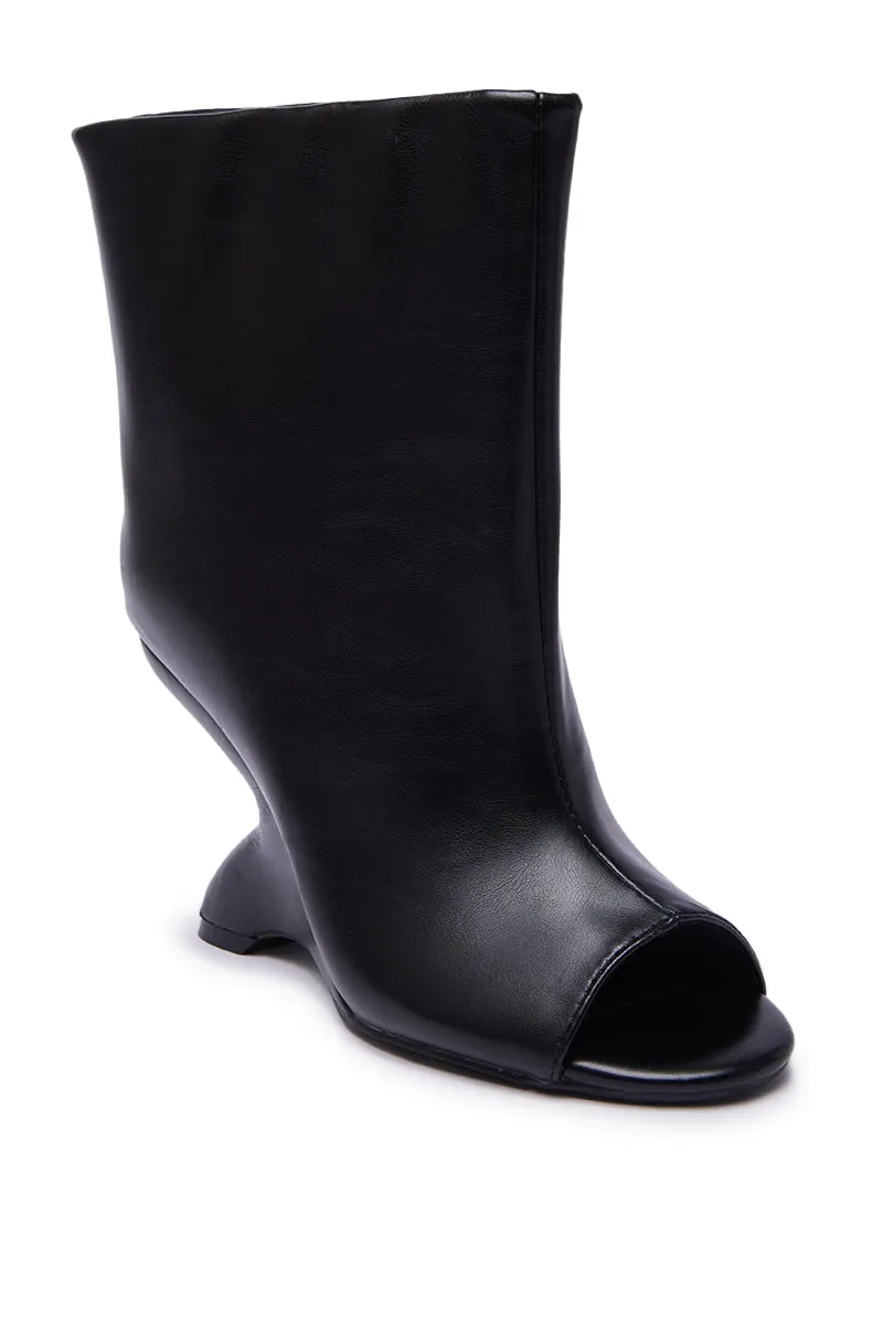 AZALEA WANG FAOI BLACK INVERTED WEDGE OPEN-TOE BOOTIE sold by AKIRA product image thumbnail 5
