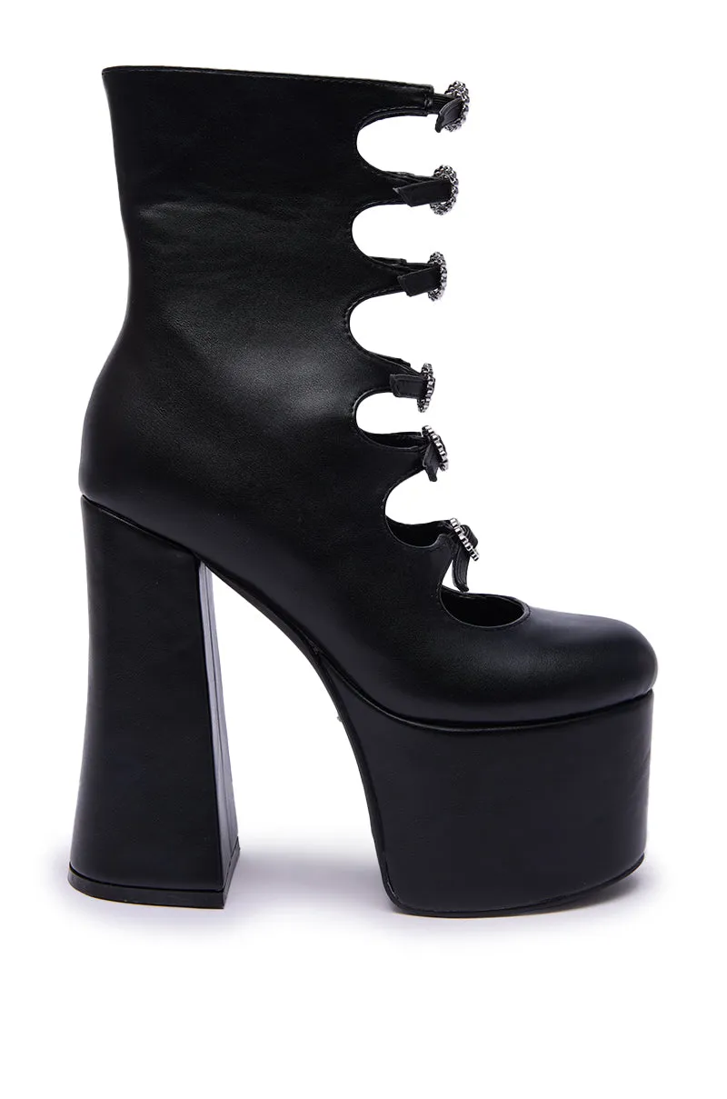 AZALEA WANG OMLEE BLACK ULTRA HIGH PLATFORM BOOTIE sold by AKIRA product image thumbnail 5