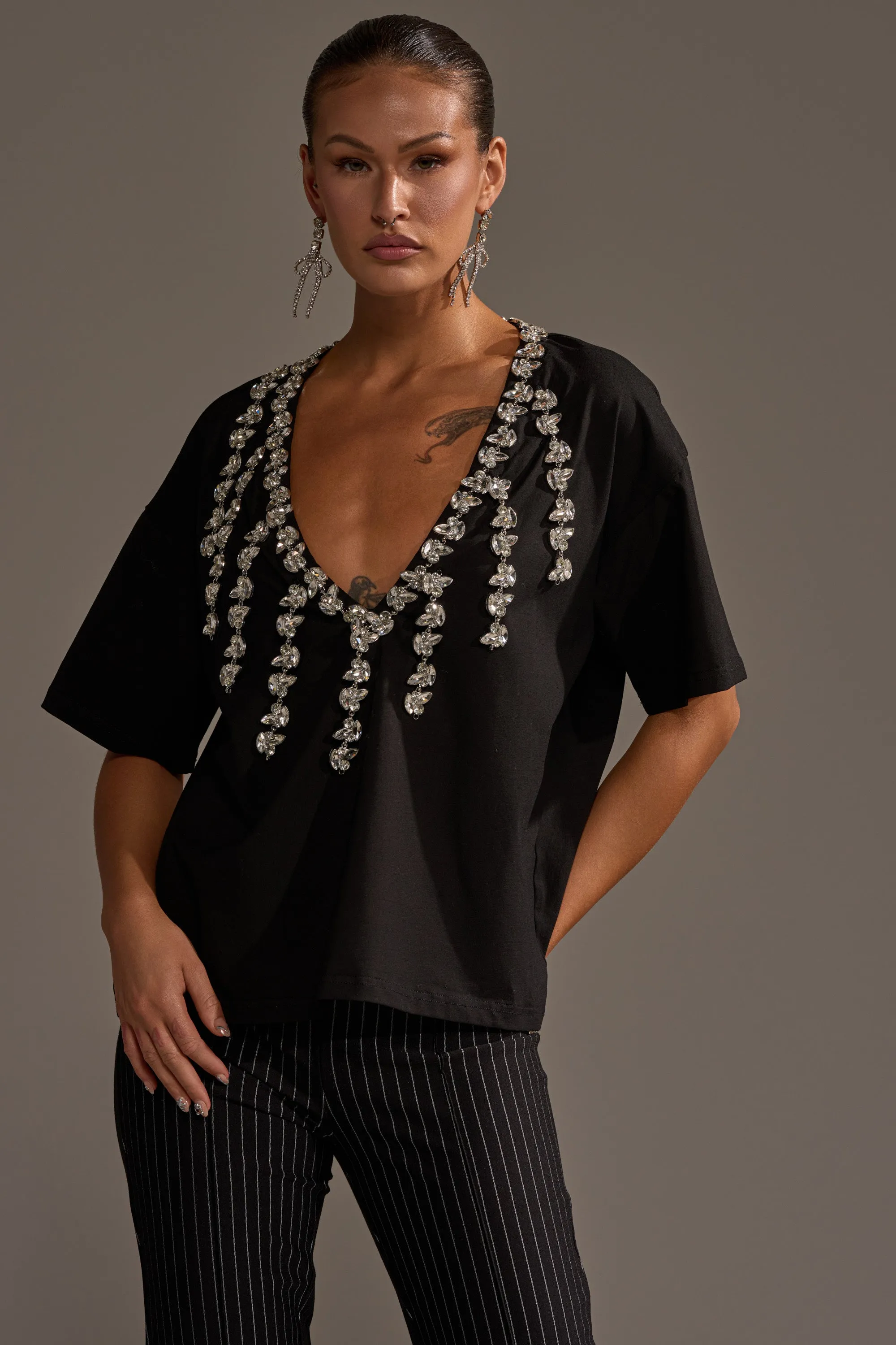 RHINESTONE QUEEN OVERSIZED TEE sold by AKIRA