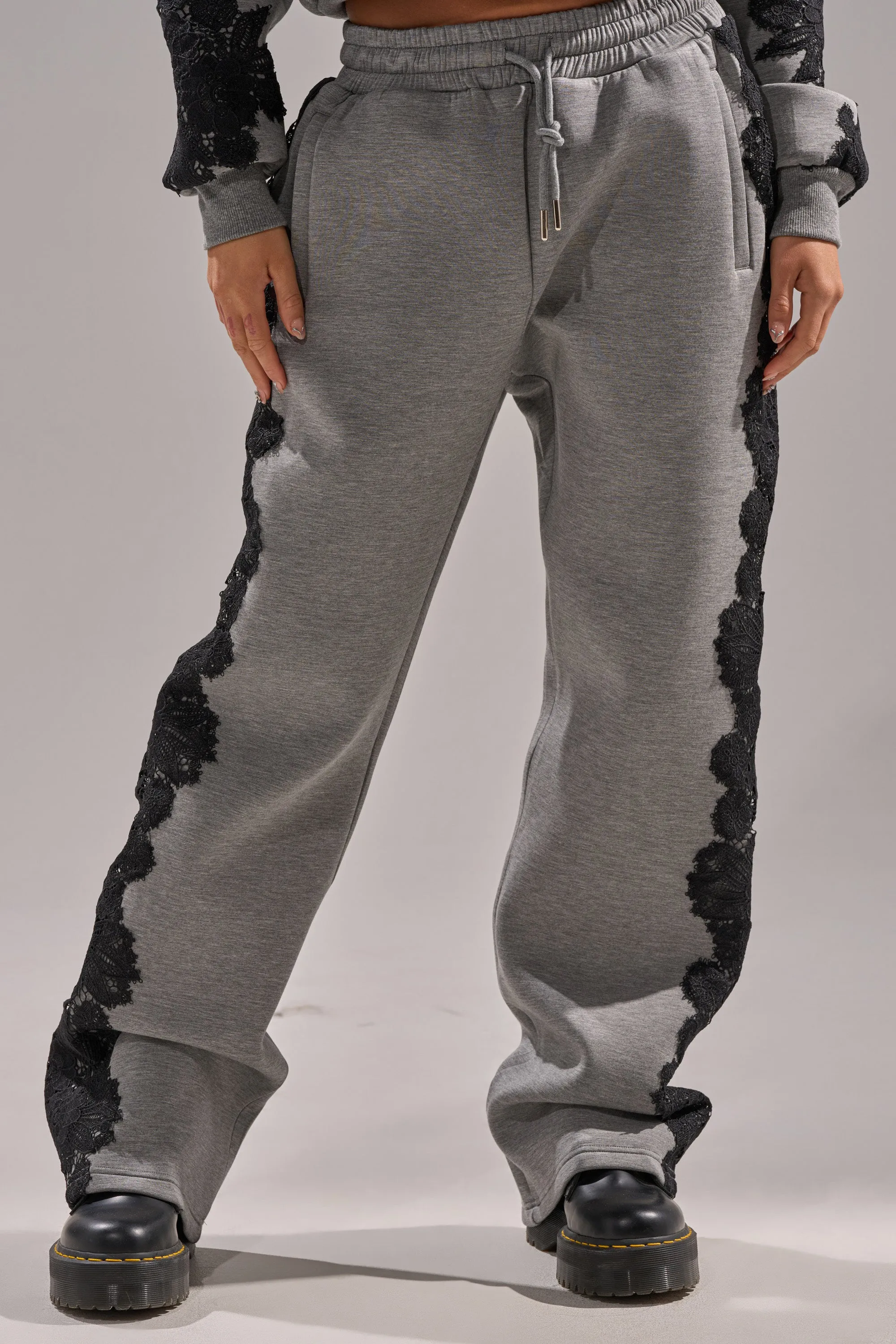 RAQUEL STRAIGHT JOGGER PANT sold by AKIRA product image thumbnail 3