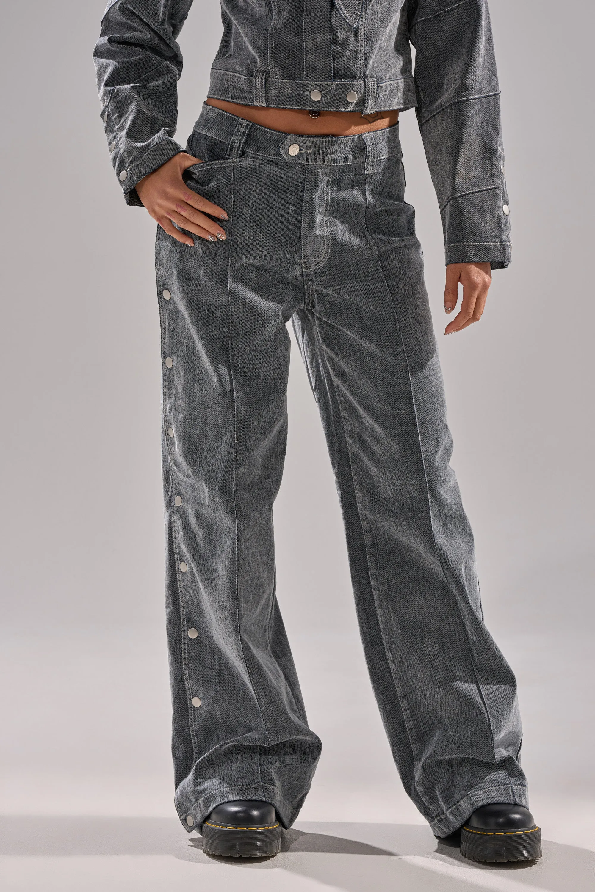 CATCHING EYES VELVET DENIM WIDE-LEG PANT sold by AKIRA product image thumbnail 2