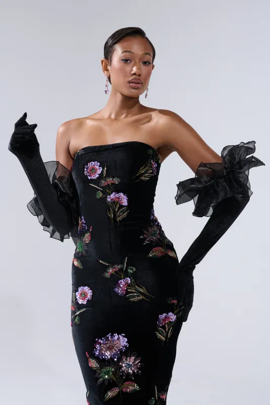 AT THE GALA VELVET GLOVES sold by AKIRA