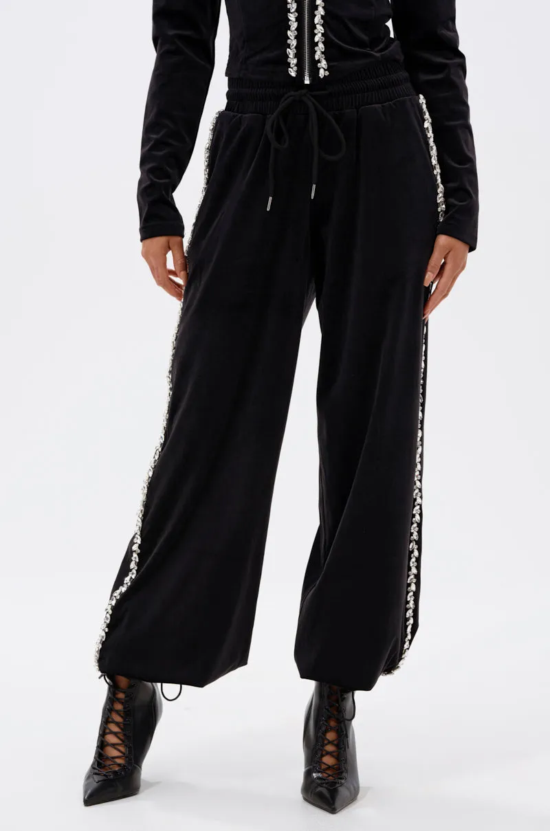 DARA RHINESTONE WIDE LEG SWEATPANT sold by AKIRA product image thumbnail 3