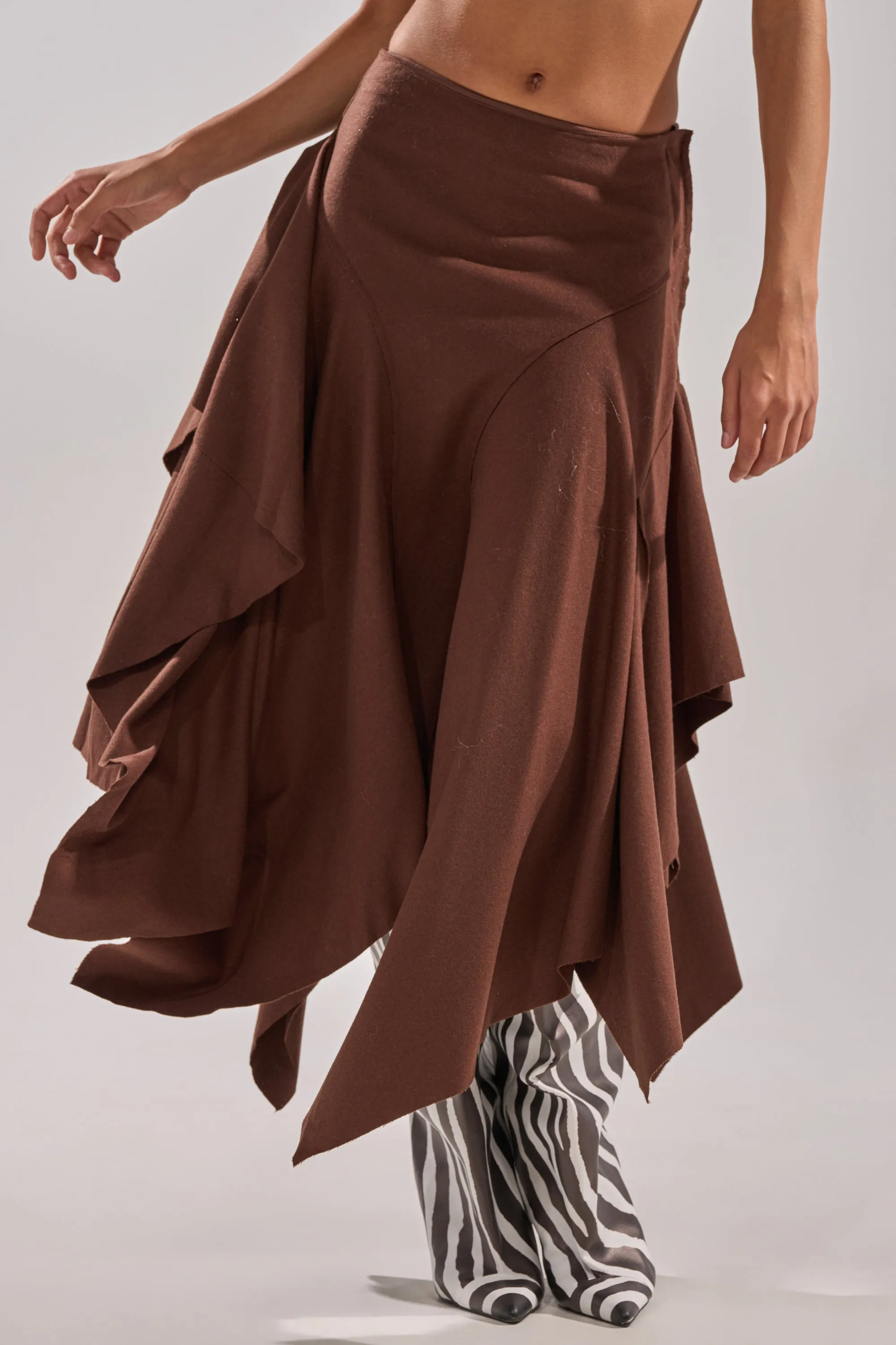 FEELS GOOD MIDI SKIRT sold by AKIRA product image thumbnail 3