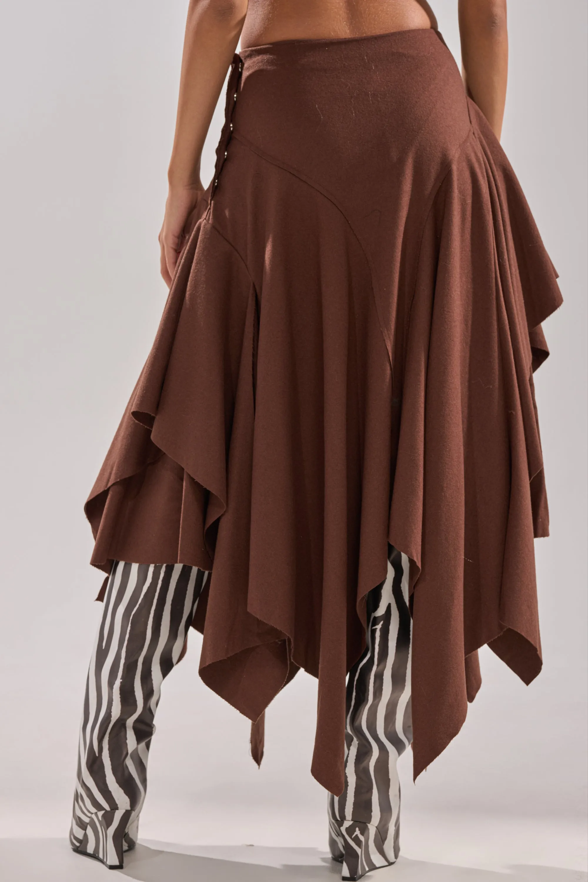 FEELS GOOD MIDI SKIRT sold by AKIRA product image thumbnail 5