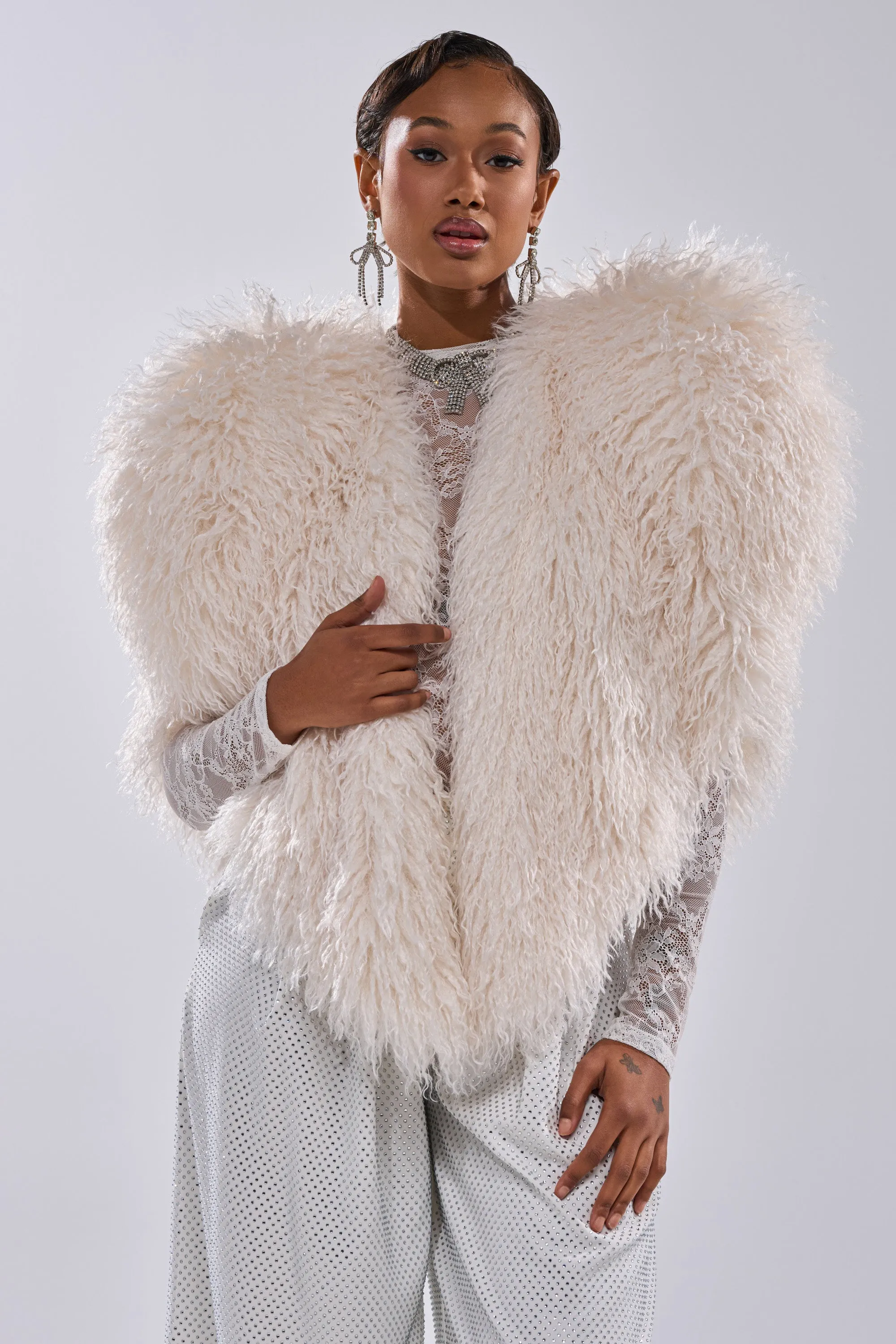 STAR CROSSED LOVER FAUX FUR VEST IN IVORY sold by AKIRA product image thumbnail 4