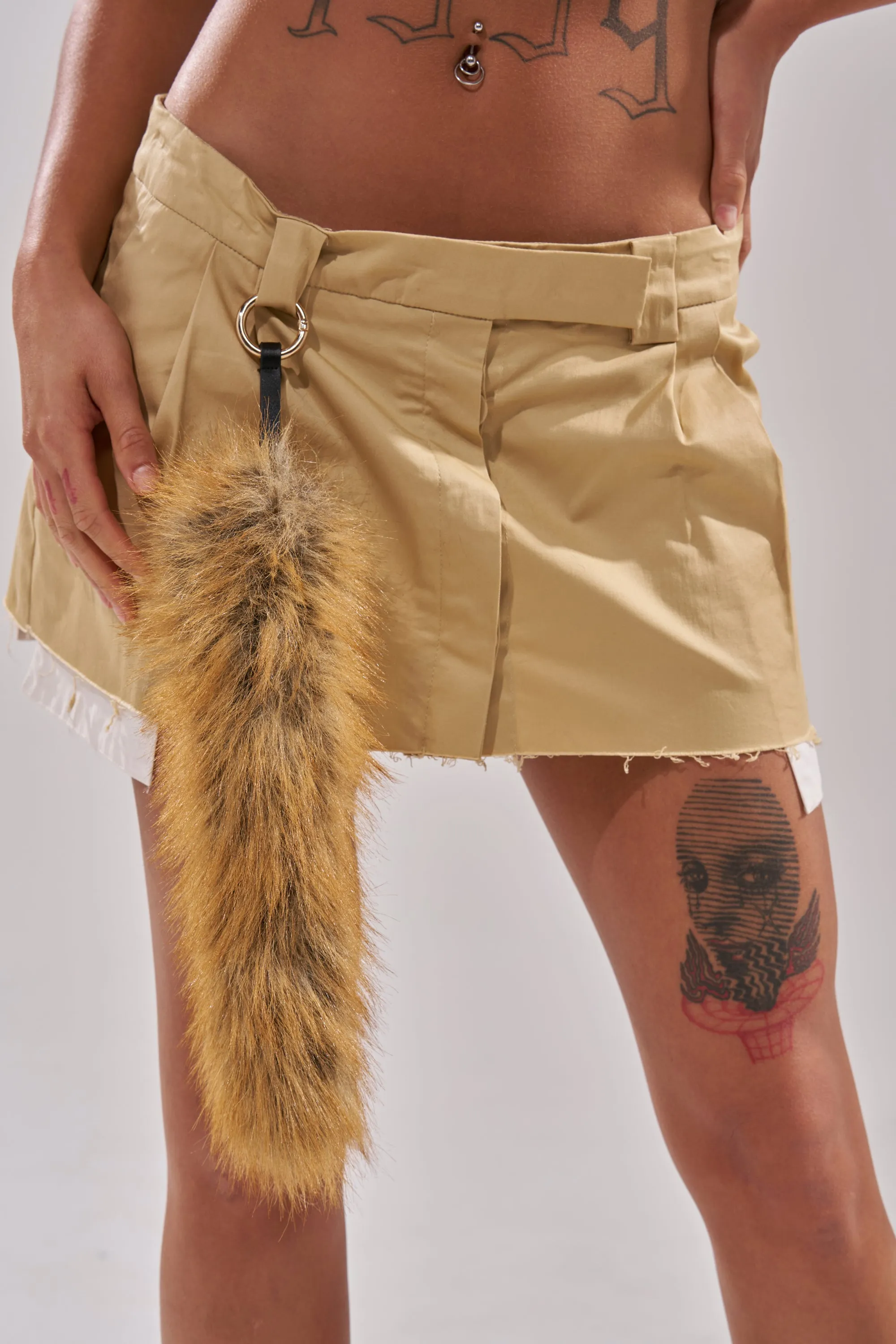 THAT GURL FAUX FUR KEYCHAIN sold by AKIRA