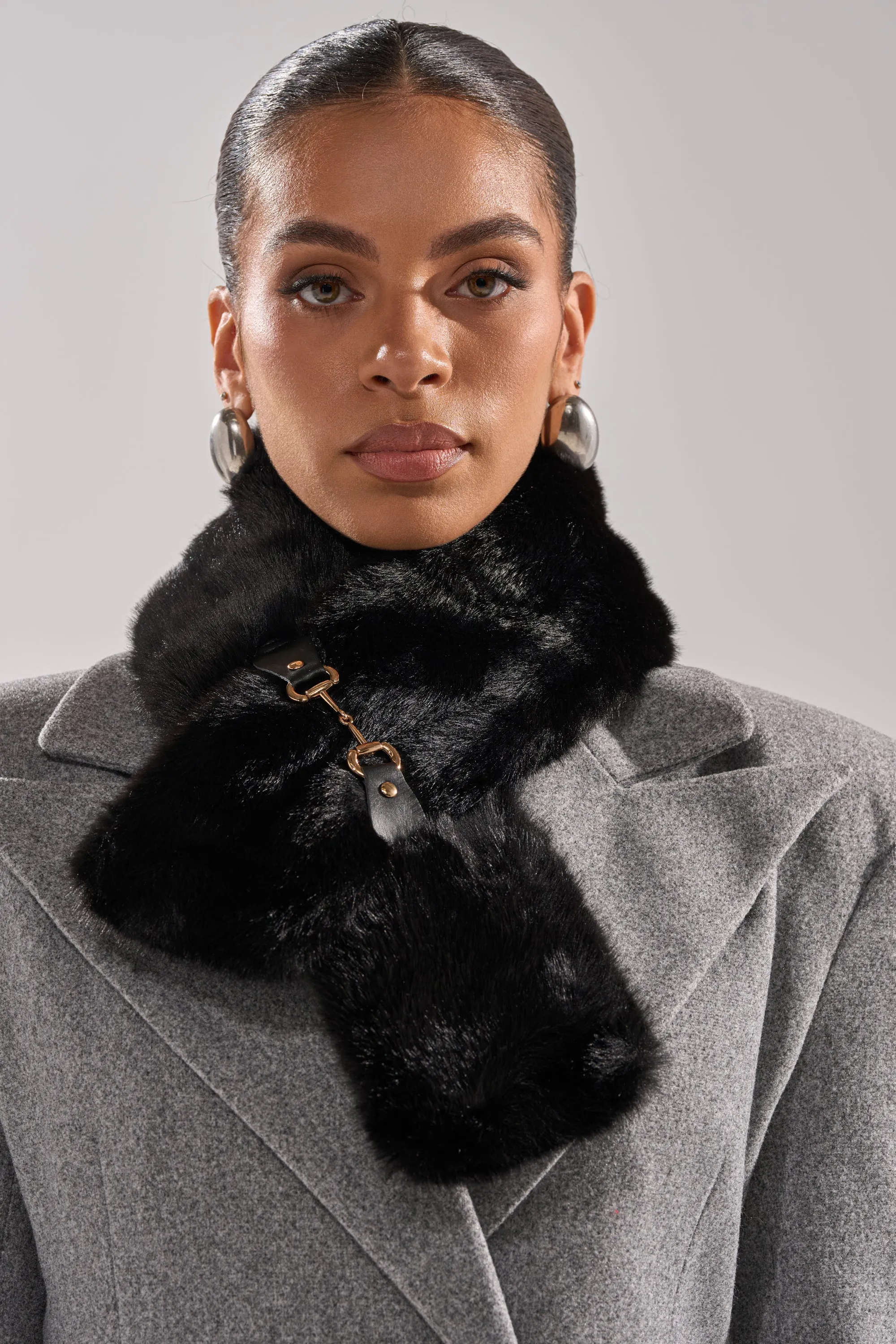 HORSEBIT FAUX FUR SCARF sold by AKIRA product image thumbnail 2