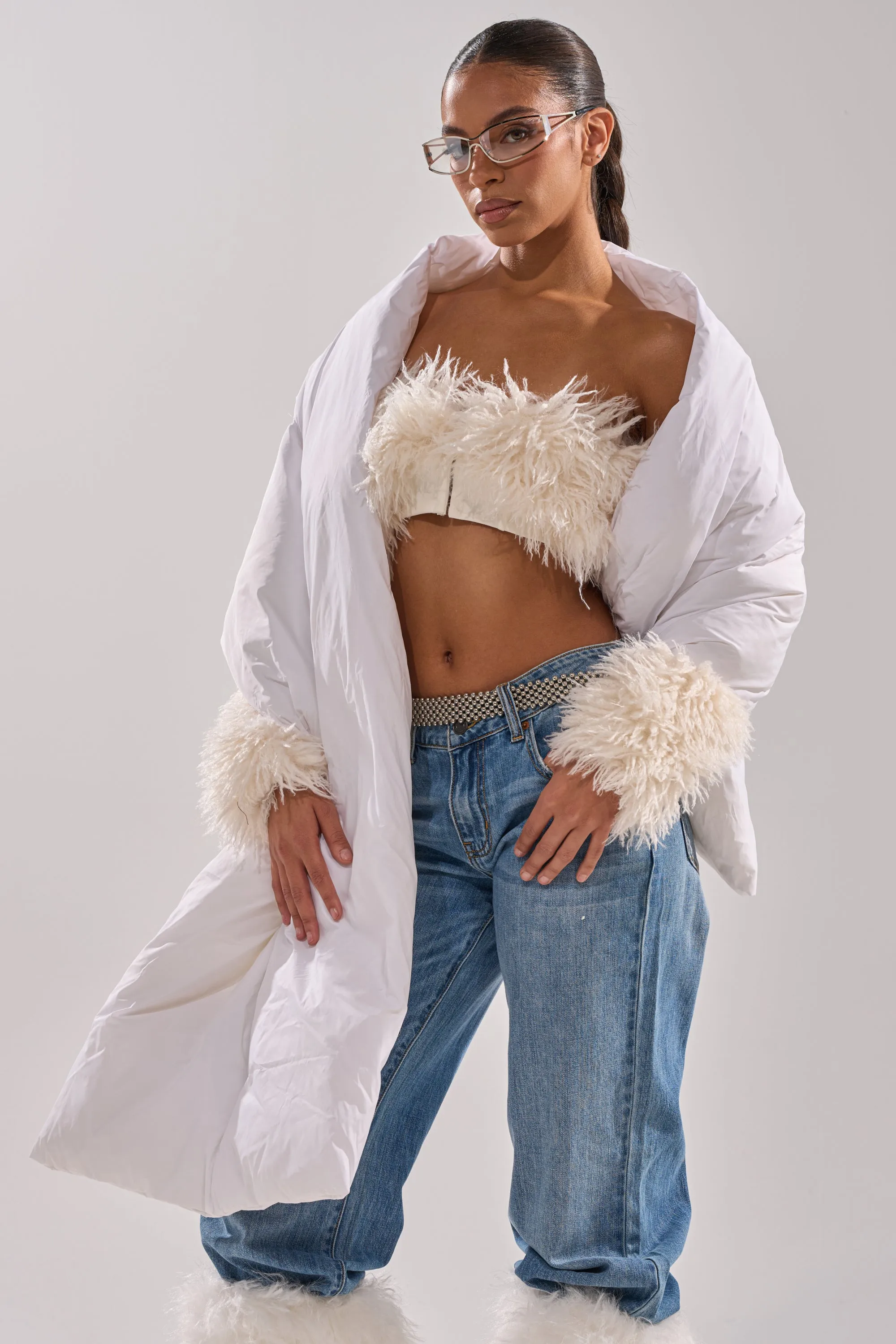 WRAPPED UP PUFFER SCARF IN WHITE sold by AKIRA product image thumbnail 3