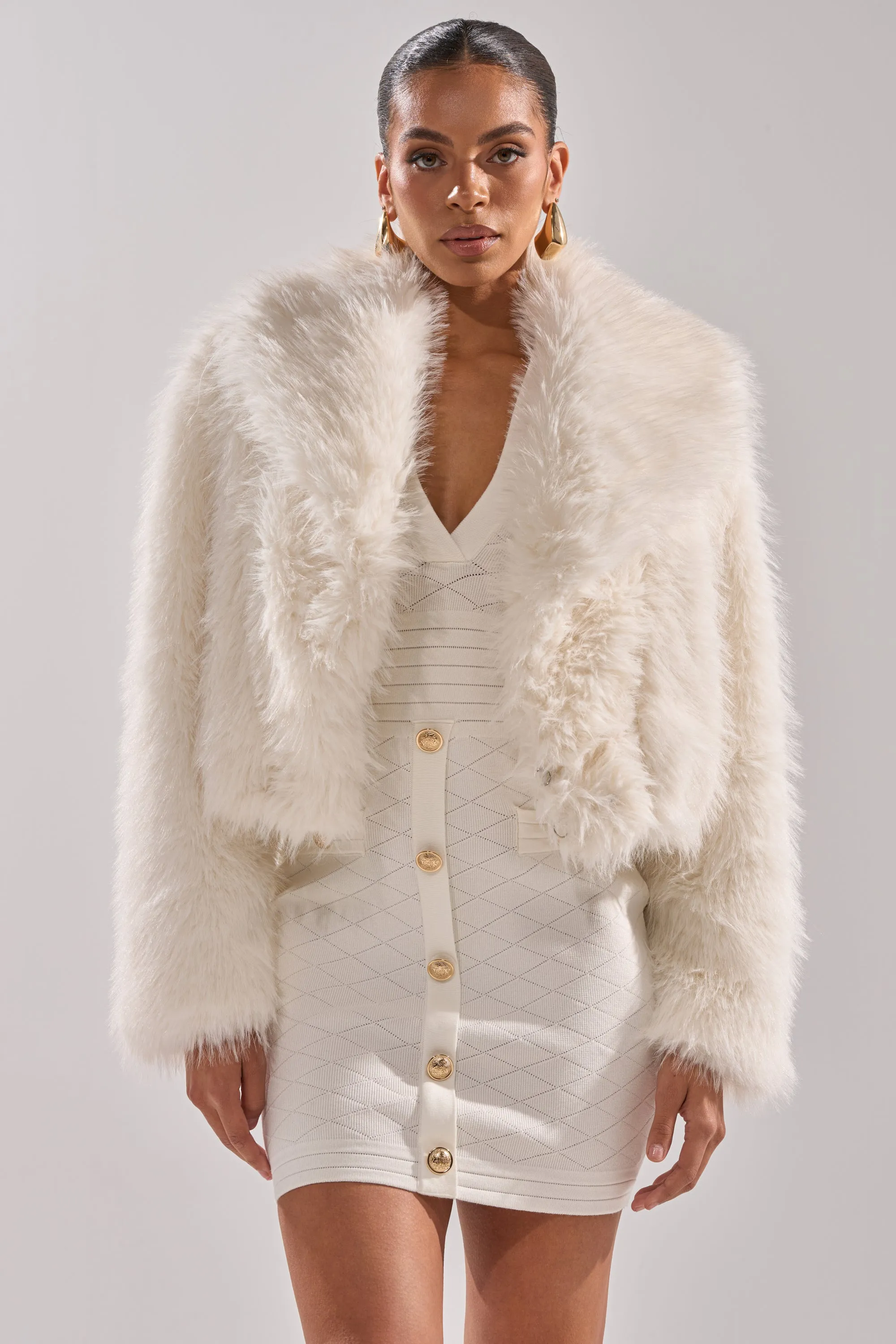 POPPY CROPPED FAUX FUR IN WHITE sold by AKIRA product image thumbnail 4