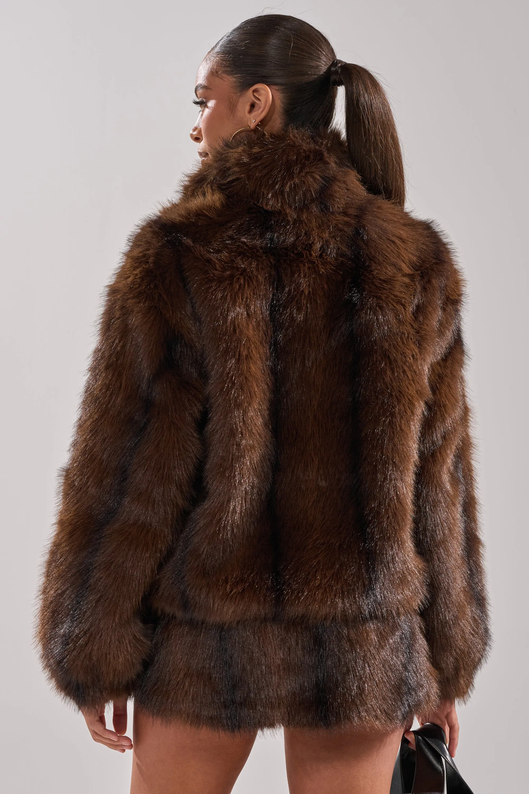 COZY VIBES QUARTER ZIP FUR SWEATSHIRT sold by AKIRA product image thumbnail 4