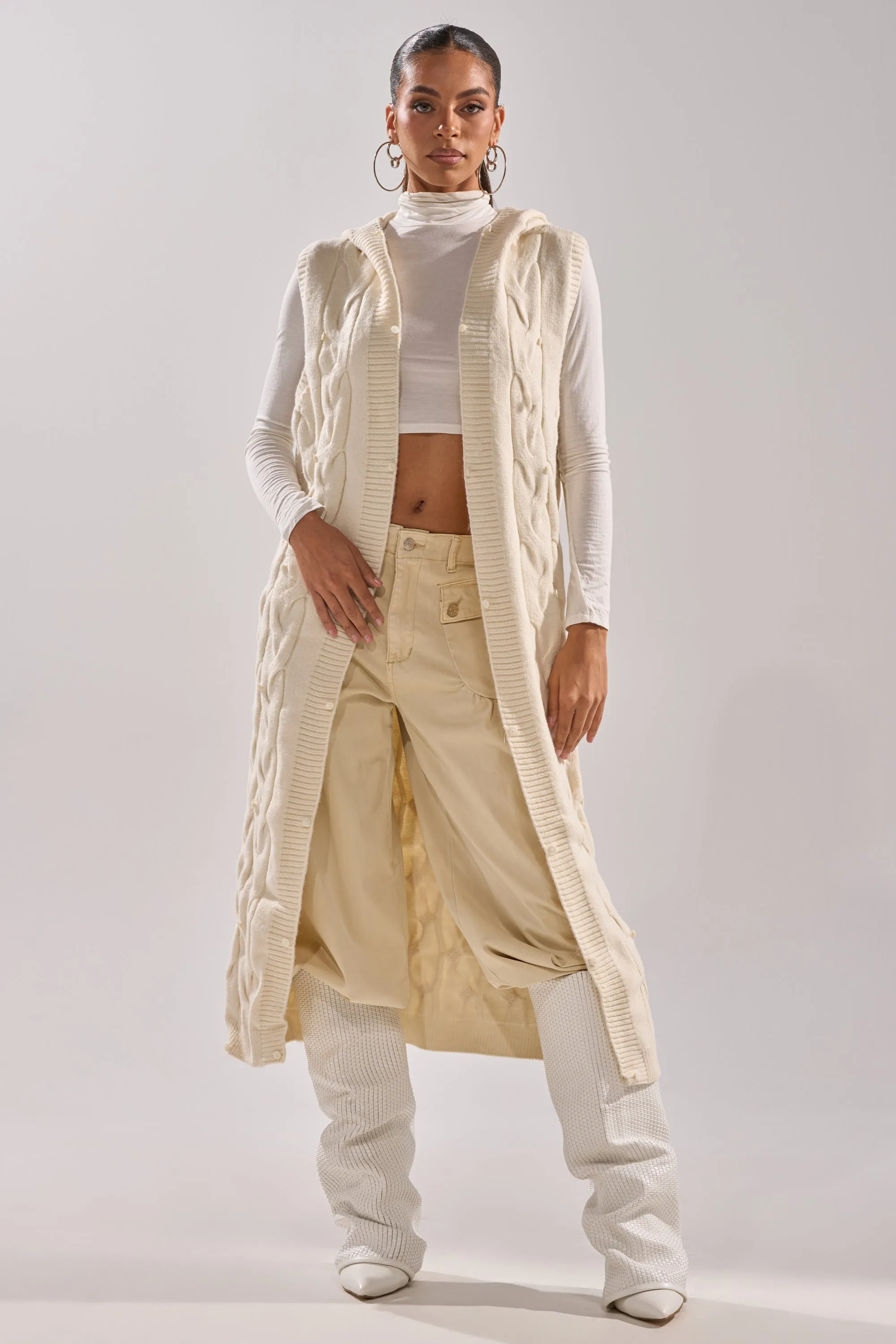 LUXURIOUS FAUX FUR HOODED VEST sold by AKIRA product image thumbnail 5