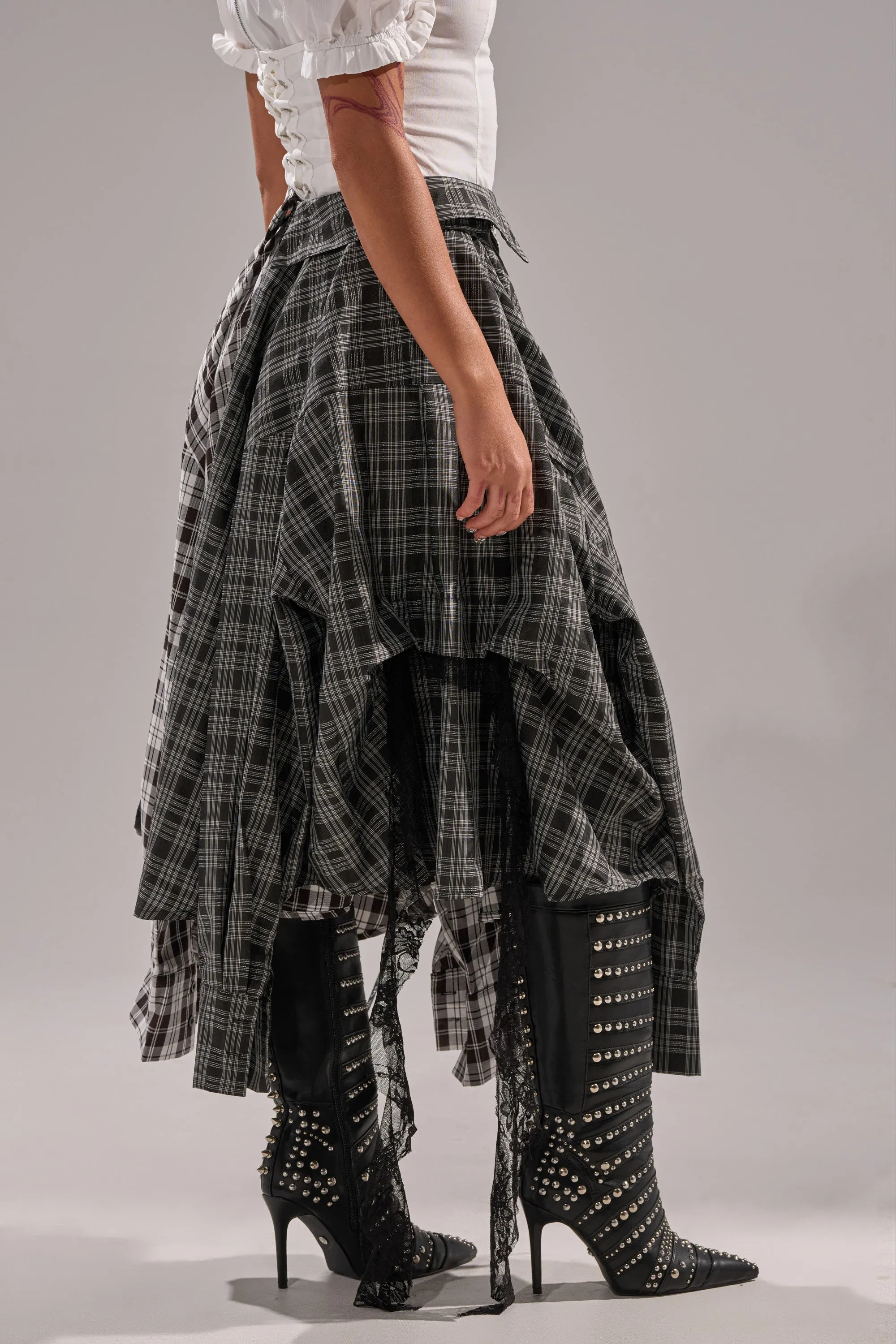 FALL VIBES PLAID MIDI SKIRT sold by AKIRA product image thumbnail 4