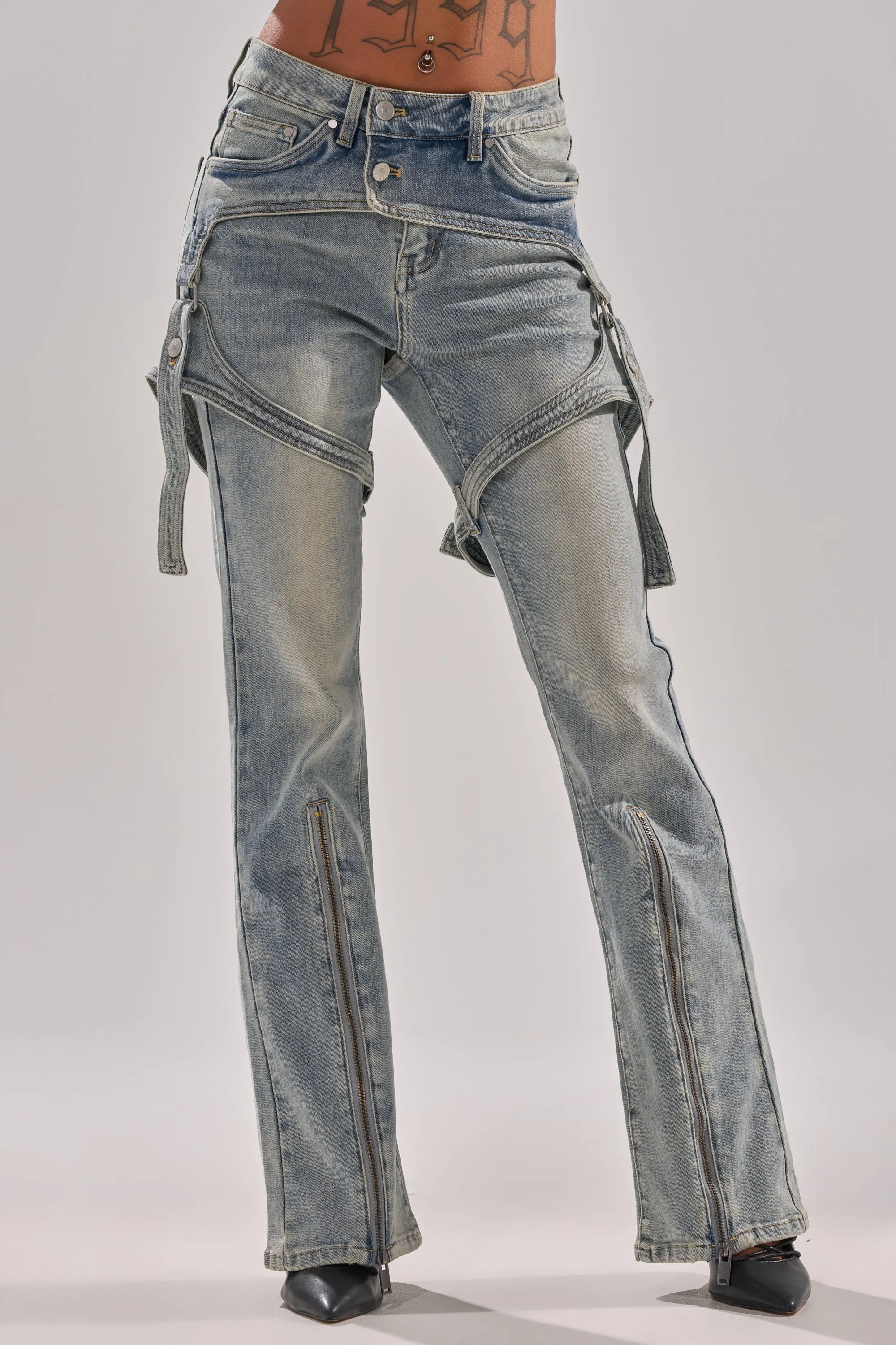 MOOD FOR THE NIGHT FLARE DENIM sold by AKIRA product image thumbnail 4