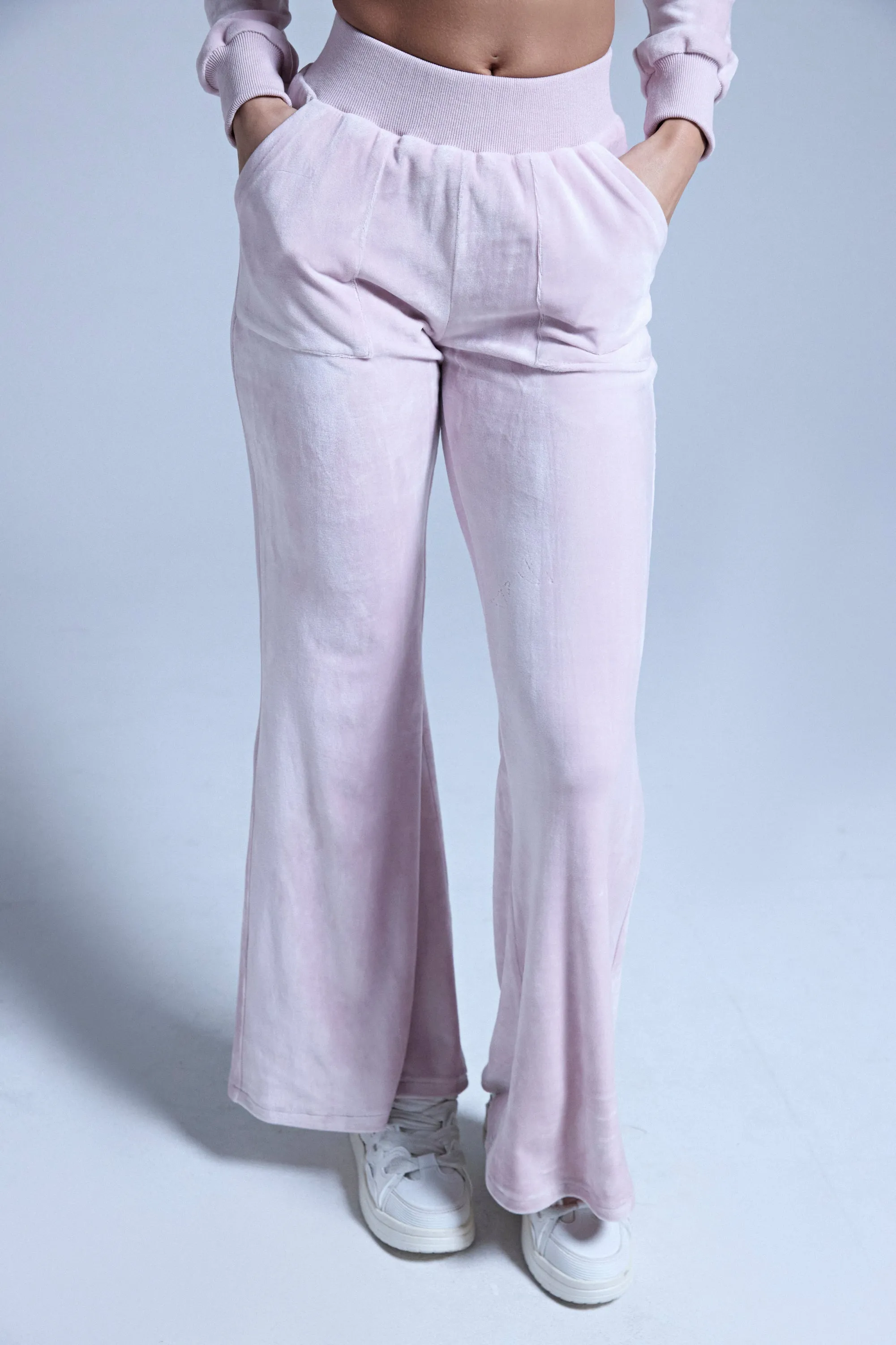 TAYLOR STRAIGHT LEG JOGGER IN PINK sold by AKIRA product image thumbnail 2