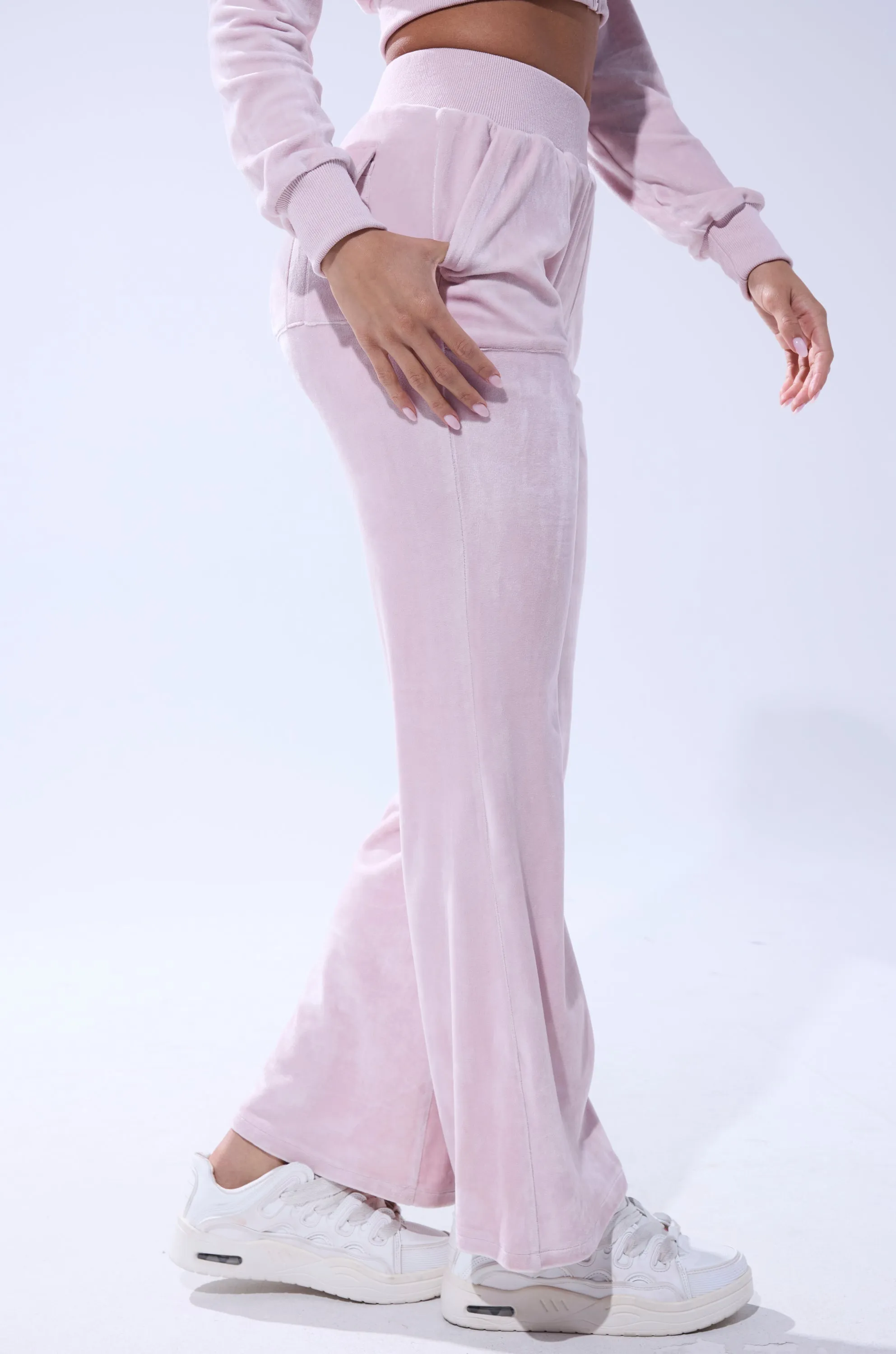 TAYLOR STRAIGHT LEG JOGGER IN PINK sold by AKIRA product image thumbnail 5