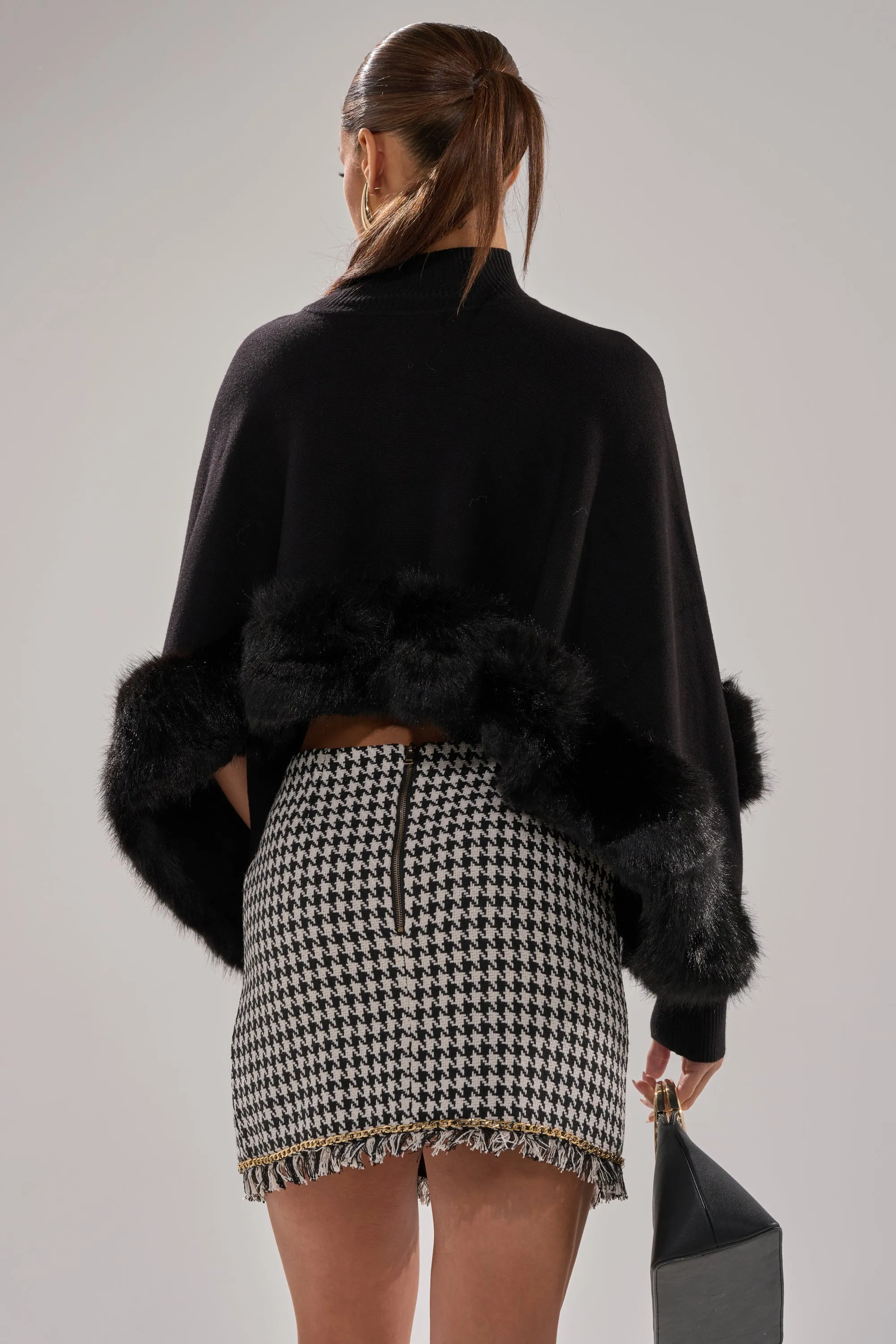 QUIET LUX FUR TRIM SWEATER IN BLACK sold by AKIRA product image thumbnail 5